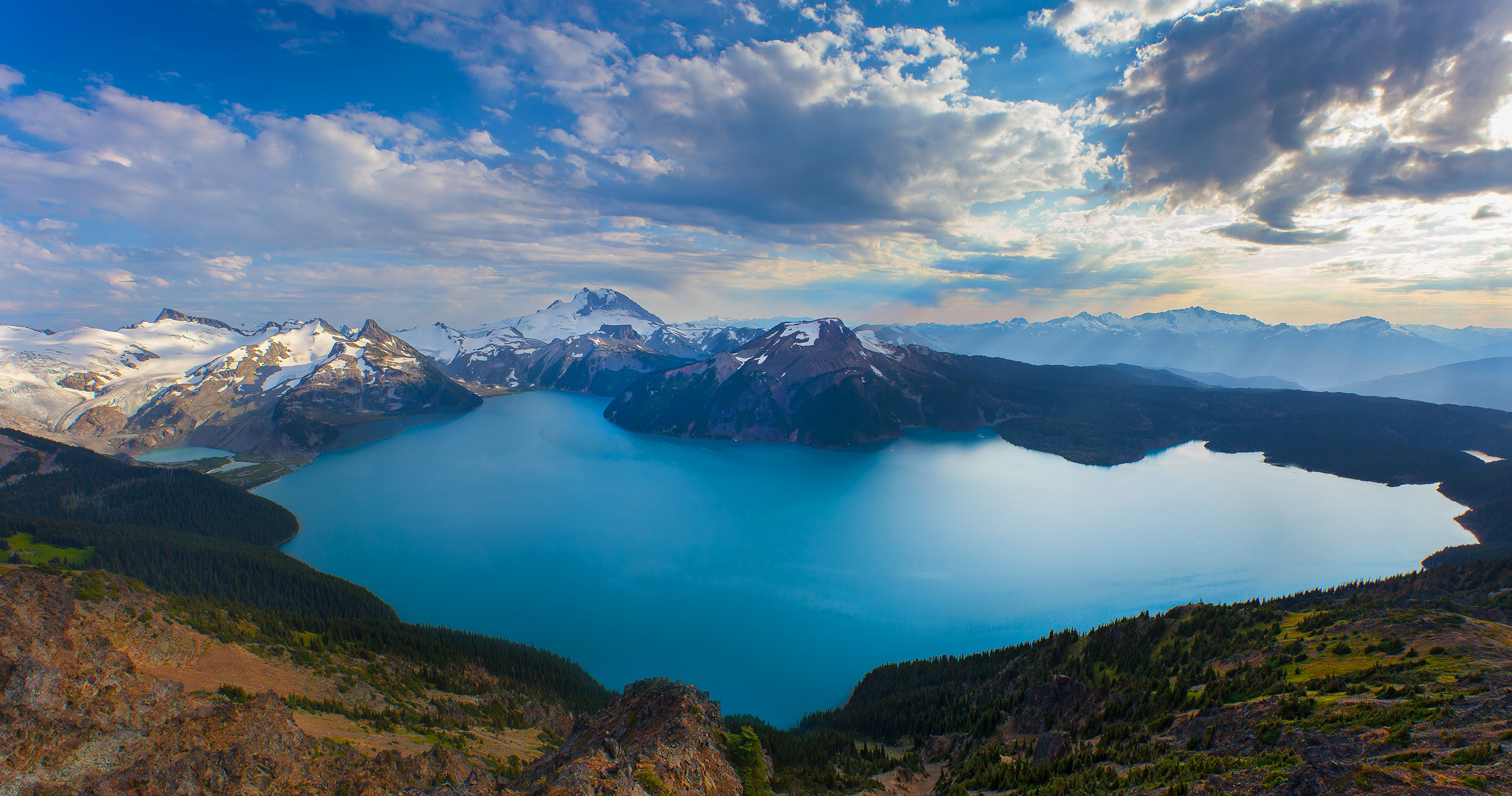 155357 descargar fondo de pantalla montañas, vista desde arriba, naturaleza, lago, canadá, columbia británica: protectores de pantalla e imágenes gratis