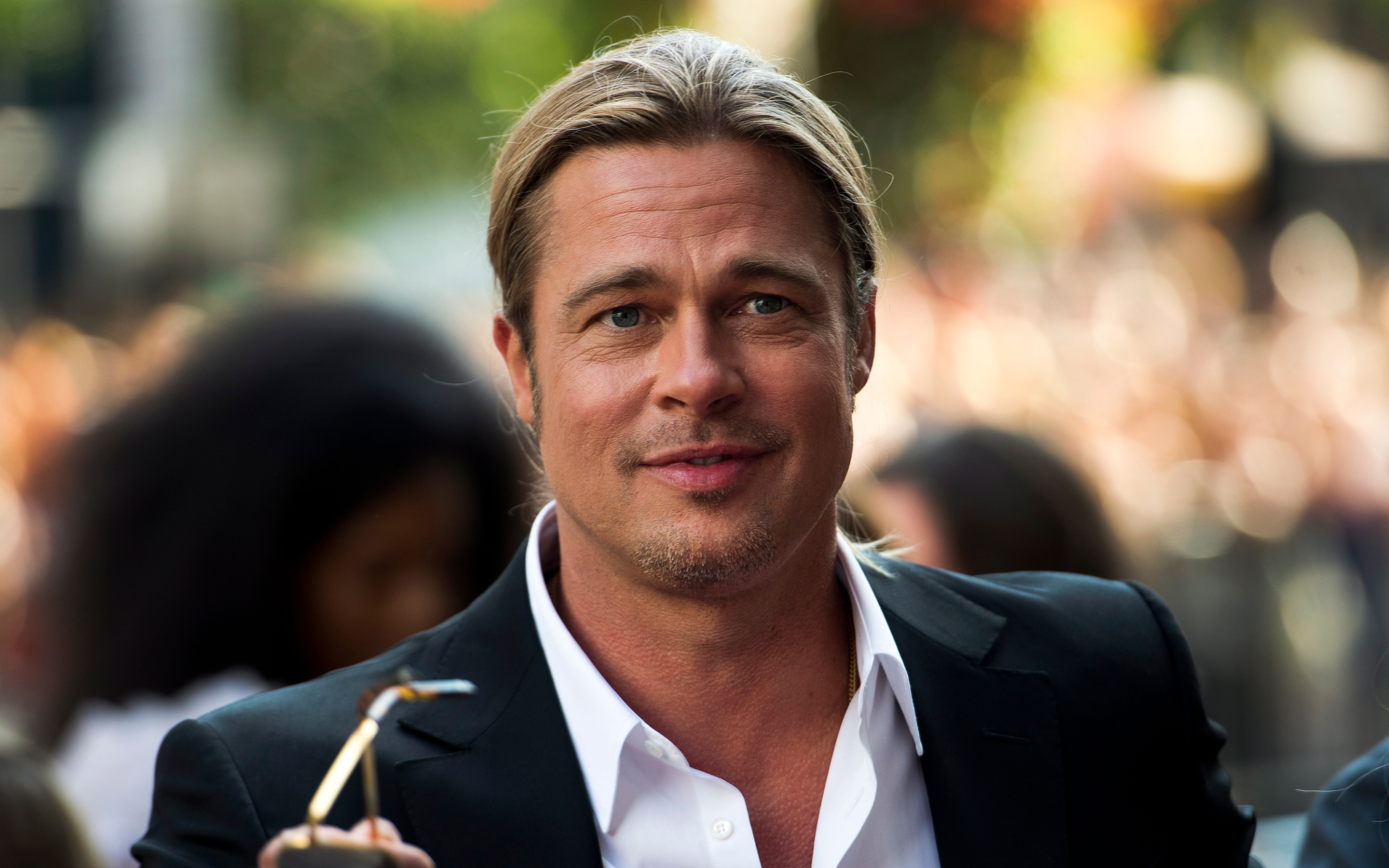 Laden Sie das Brad Pitt, Berühmtheiten-Bild kostenlos auf Ihren PC-Desktop herunter