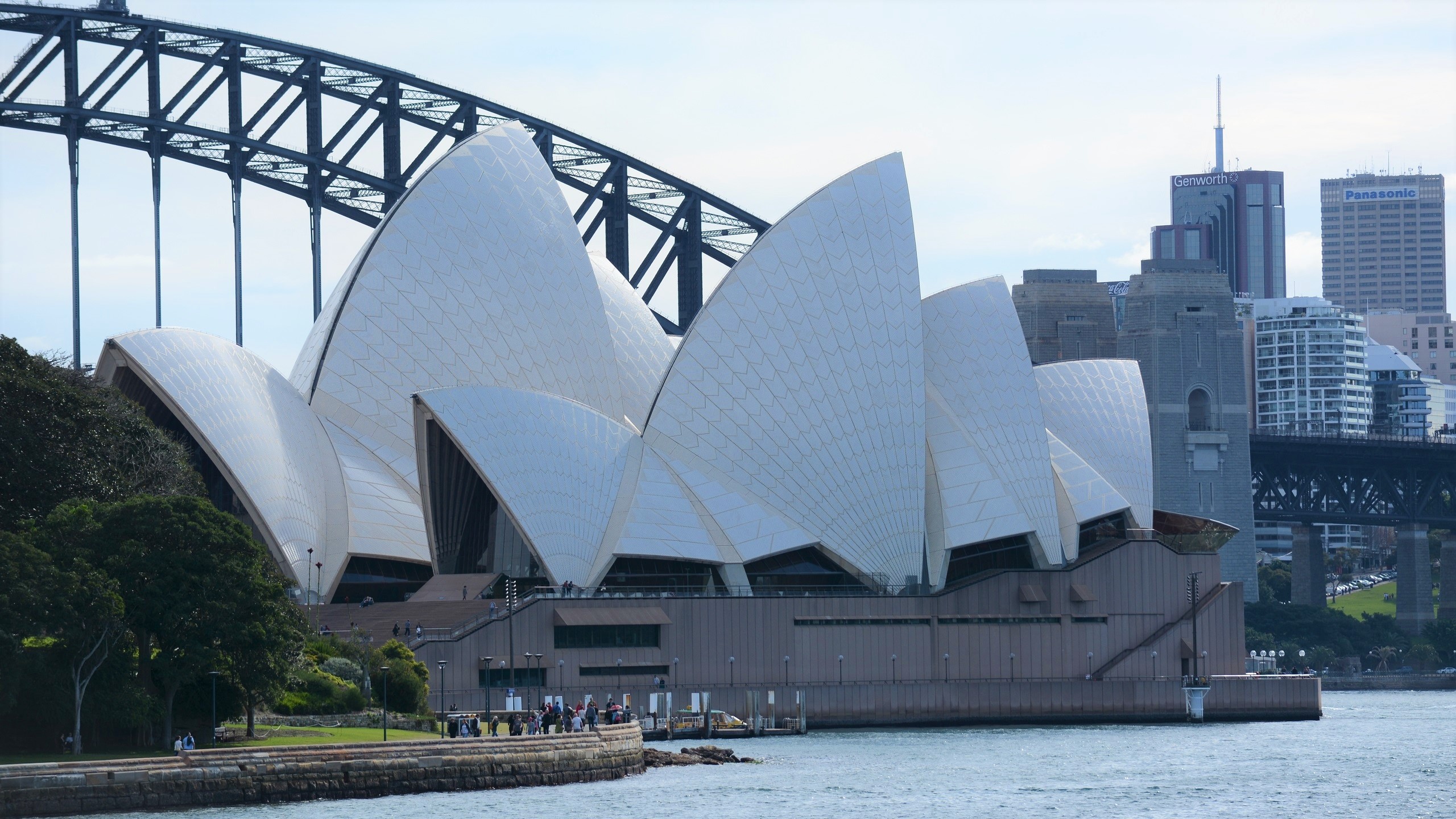 Скачать картинку Архитектура, Здание, Сидней, Австралия, Харбор Бридж, Сиднейский Оперный Театр, Сделано Человеком в телефон бесплатно.