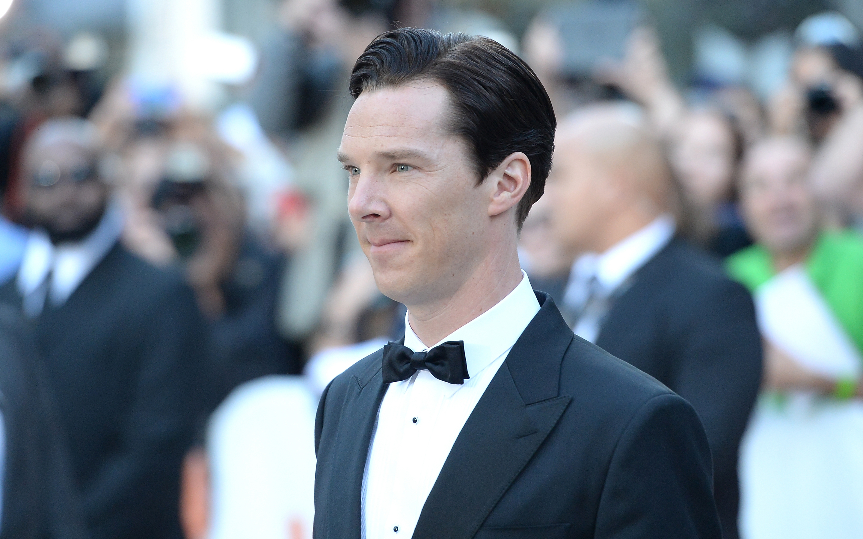 Free download wallpaper Benedict Cumberbatch, English, Celebrity, Actor on your PC desktop
