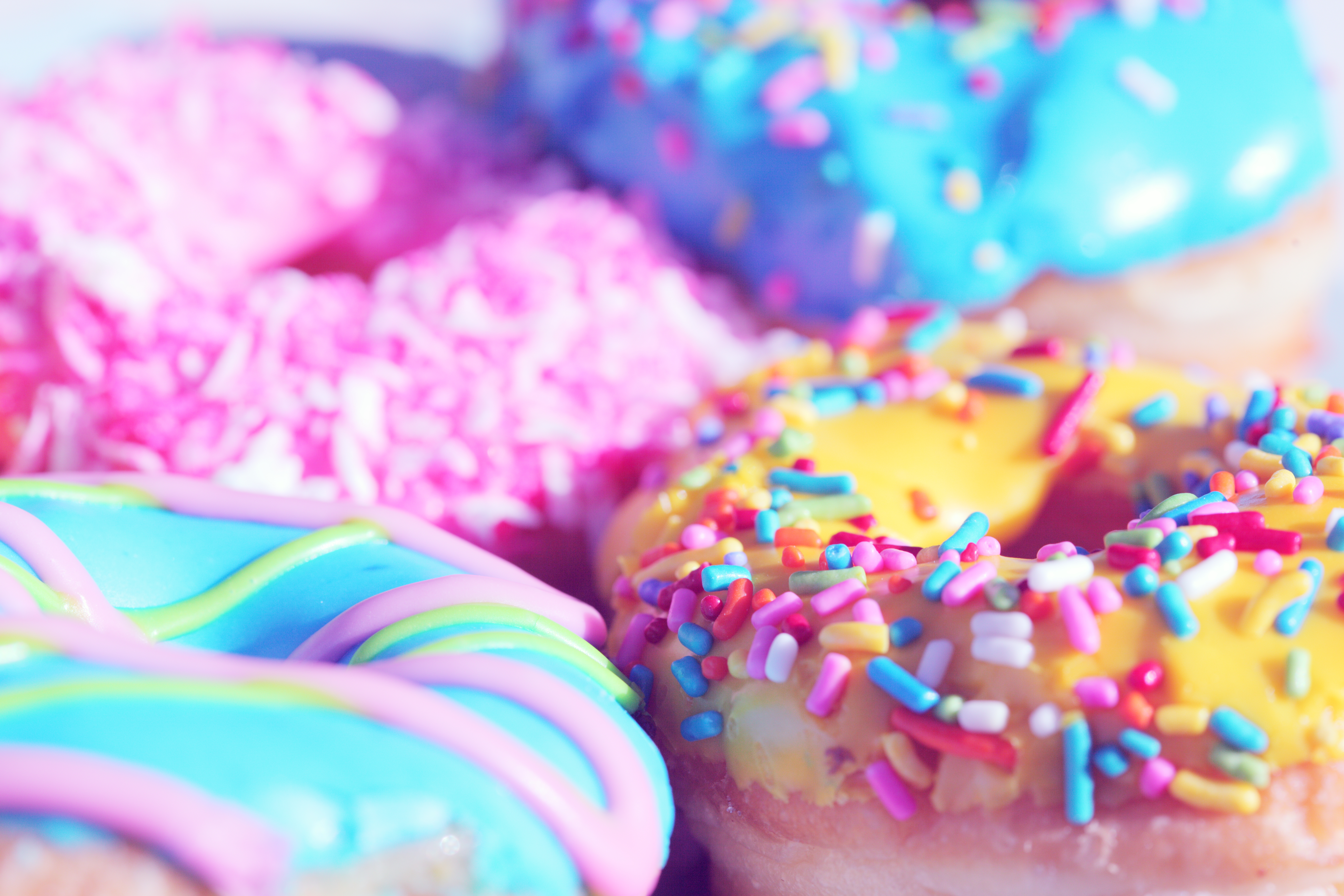 Download mobile wallpaper Food, Close Up, Sweets, Doughnut for free.