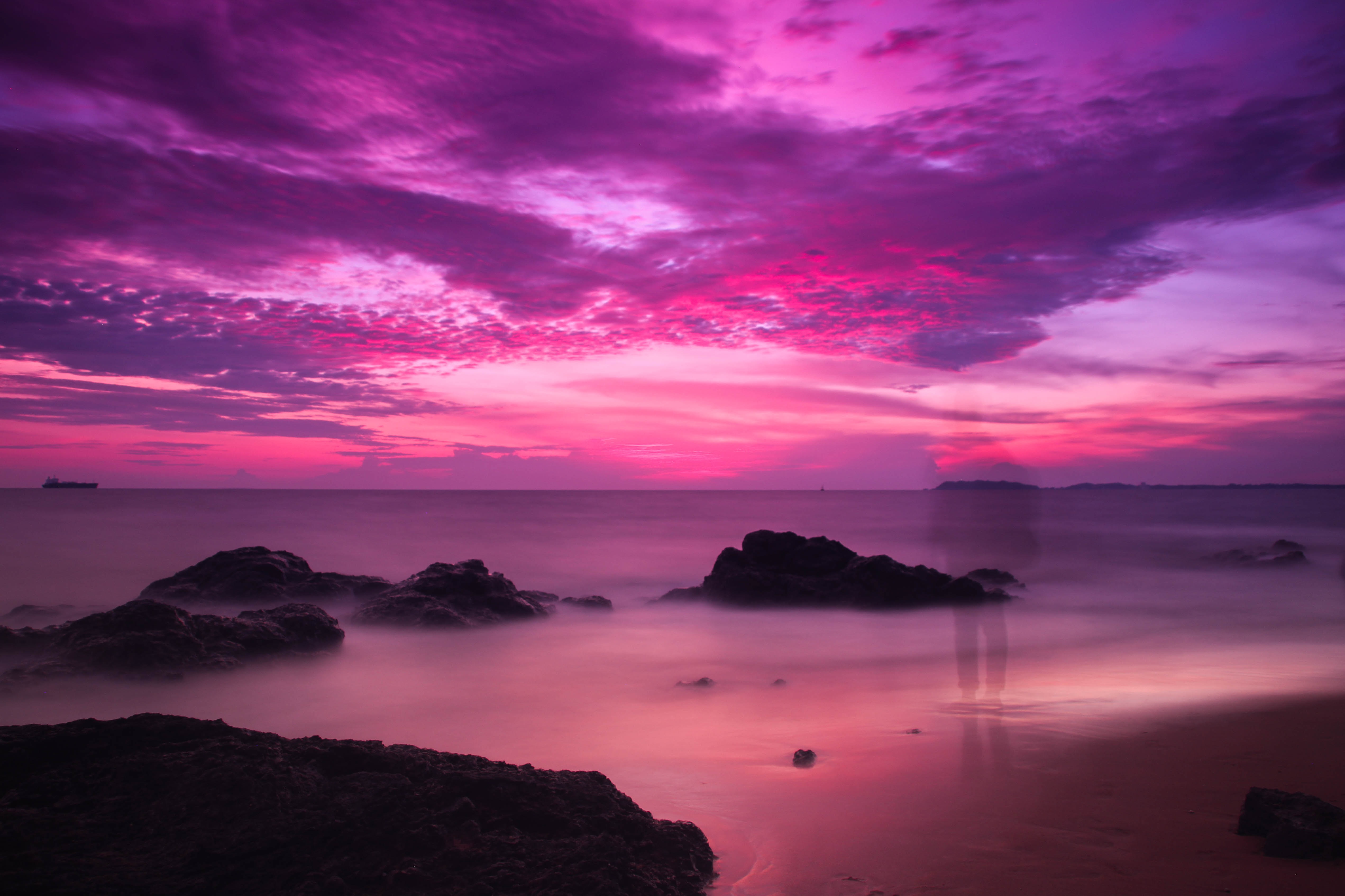 PCデスクトップに自然, 海岸, 影, 夕暮れ, 紫の, シルエット, 薄明, 海, 紫画像を無料でダウンロード