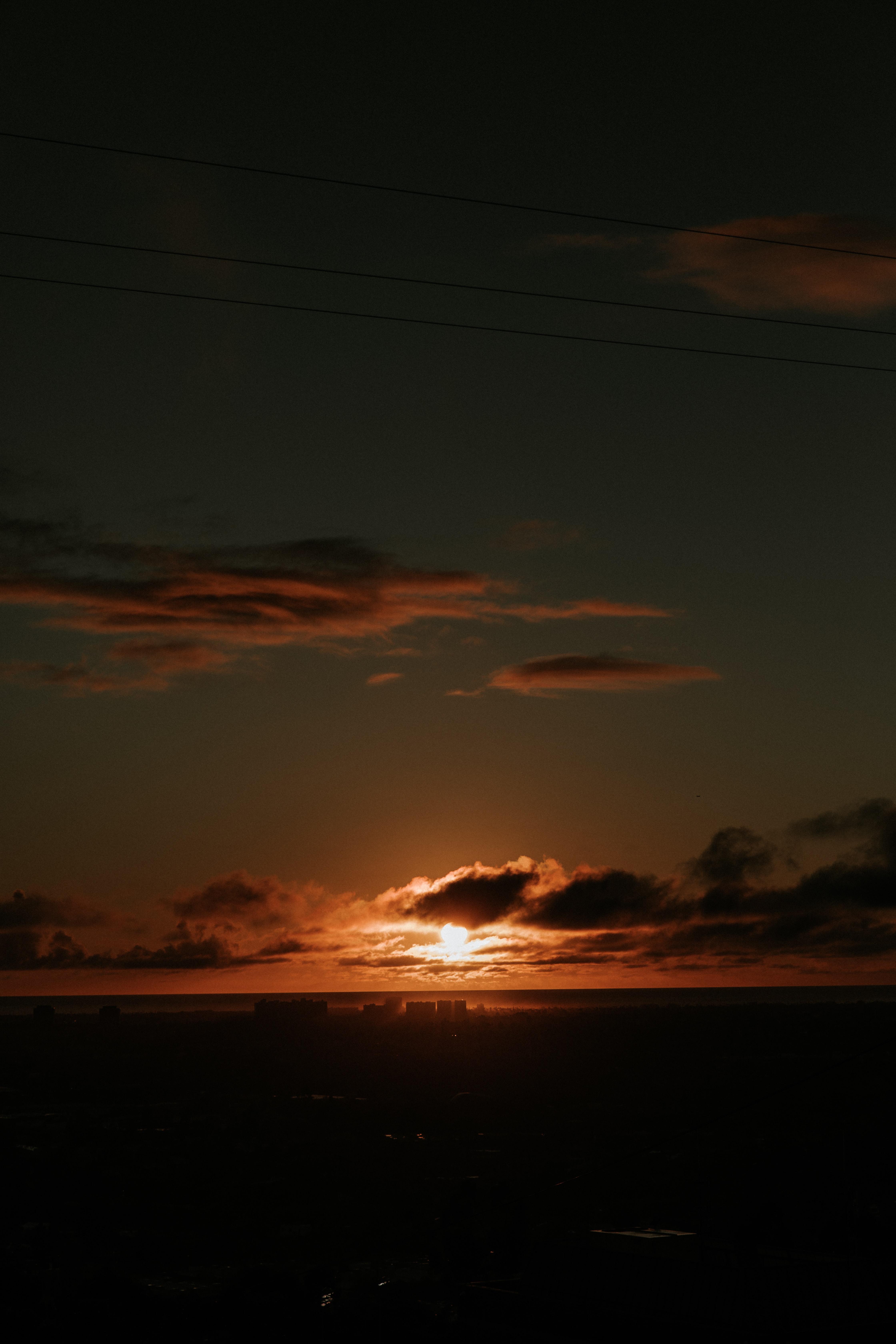 Free download wallpaper Sunset, Twilight, Clouds, Horizon, Dusk, Dark on your PC desktop