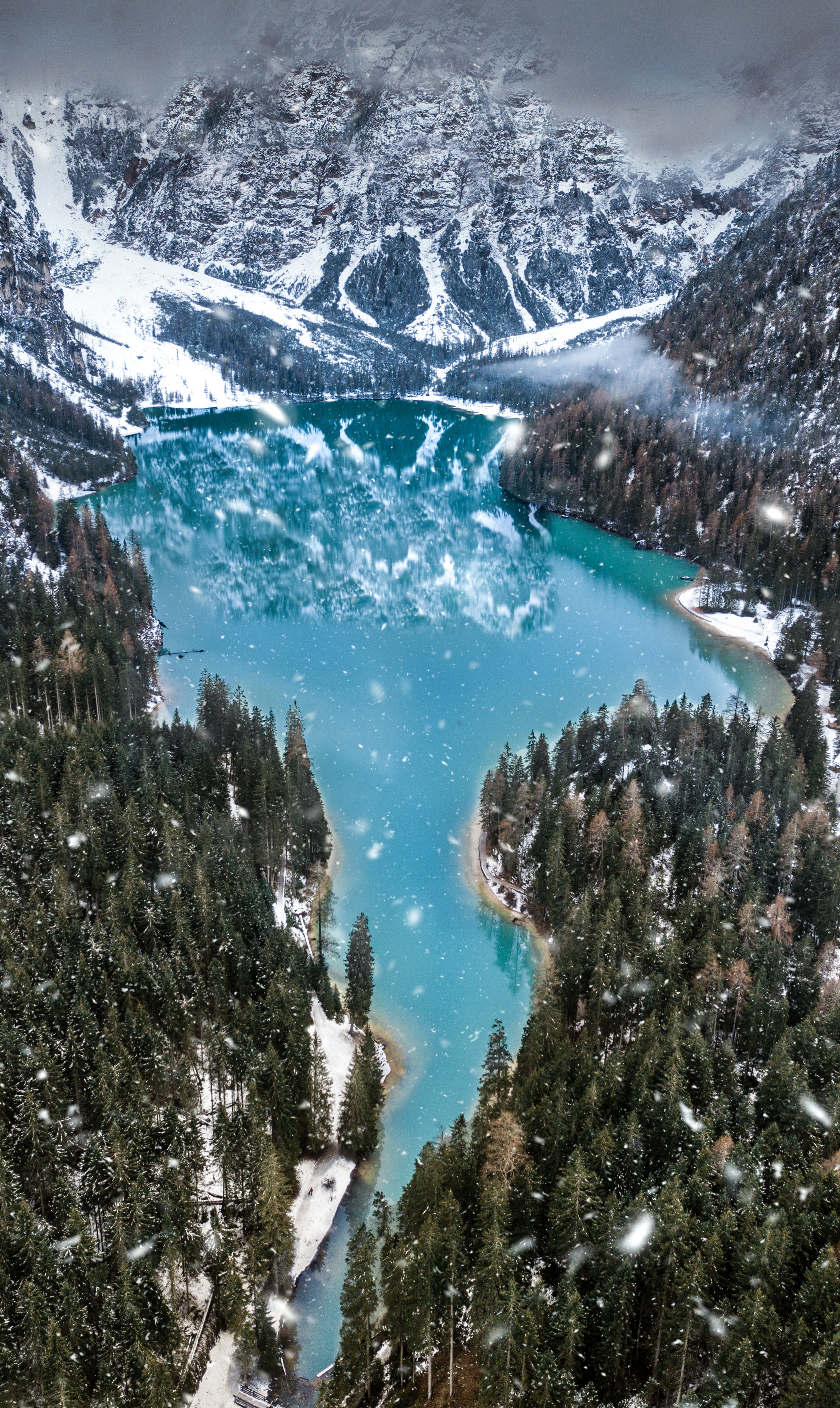 Free download wallpaper Winter, Nature, Mountains, View From Above, Lake, Snowfall, Italy on your PC desktop