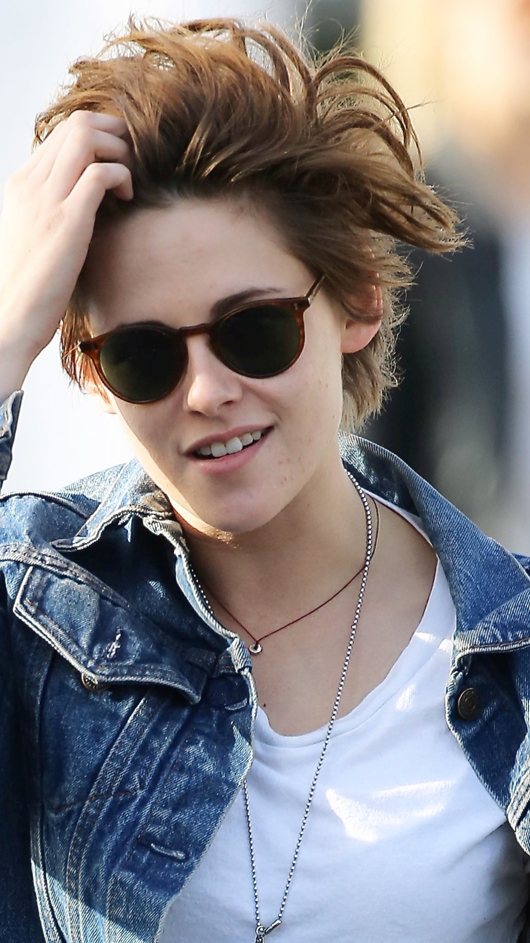 Descarga gratuita de fondo de pantalla para móvil de Kristen Stewart, Celebridades.