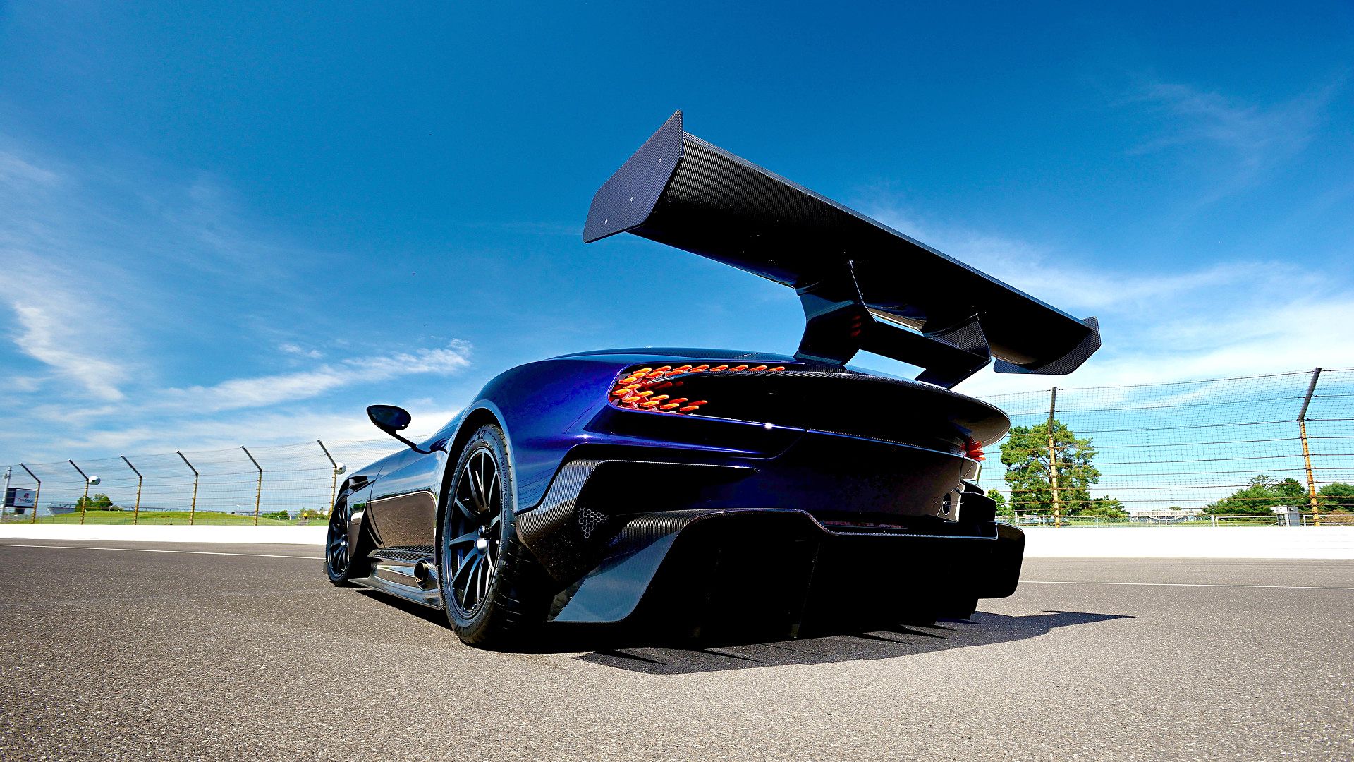 Download mobile wallpaper Aston Martin, Supercar, Race Car, Vehicles, Aston Martin Vulcan for free.