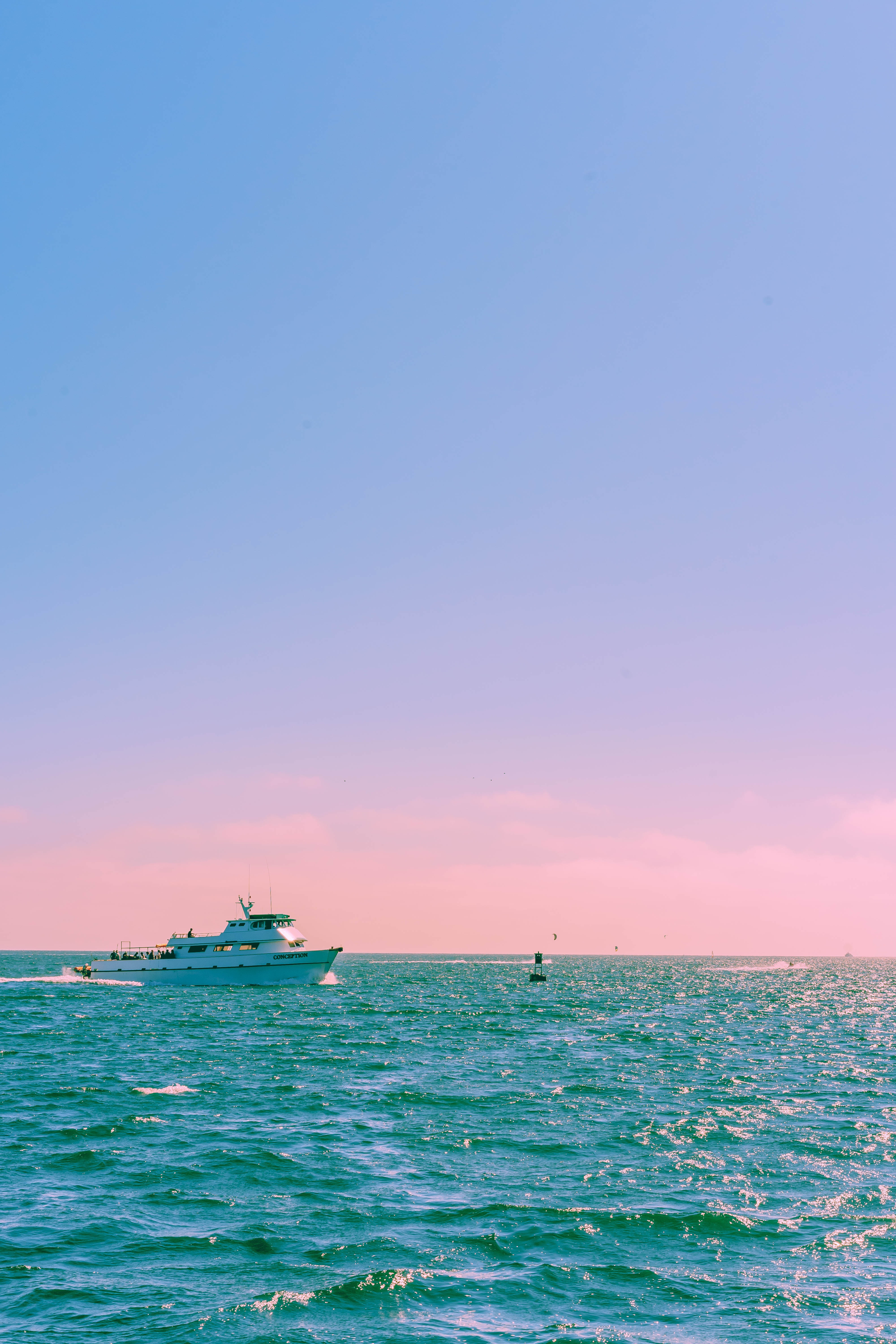 151261 descargar imagen naturaleza, mar, ondas, horizonte, pastel, barco, navío: fondos de pantalla y protectores de pantalla gratis