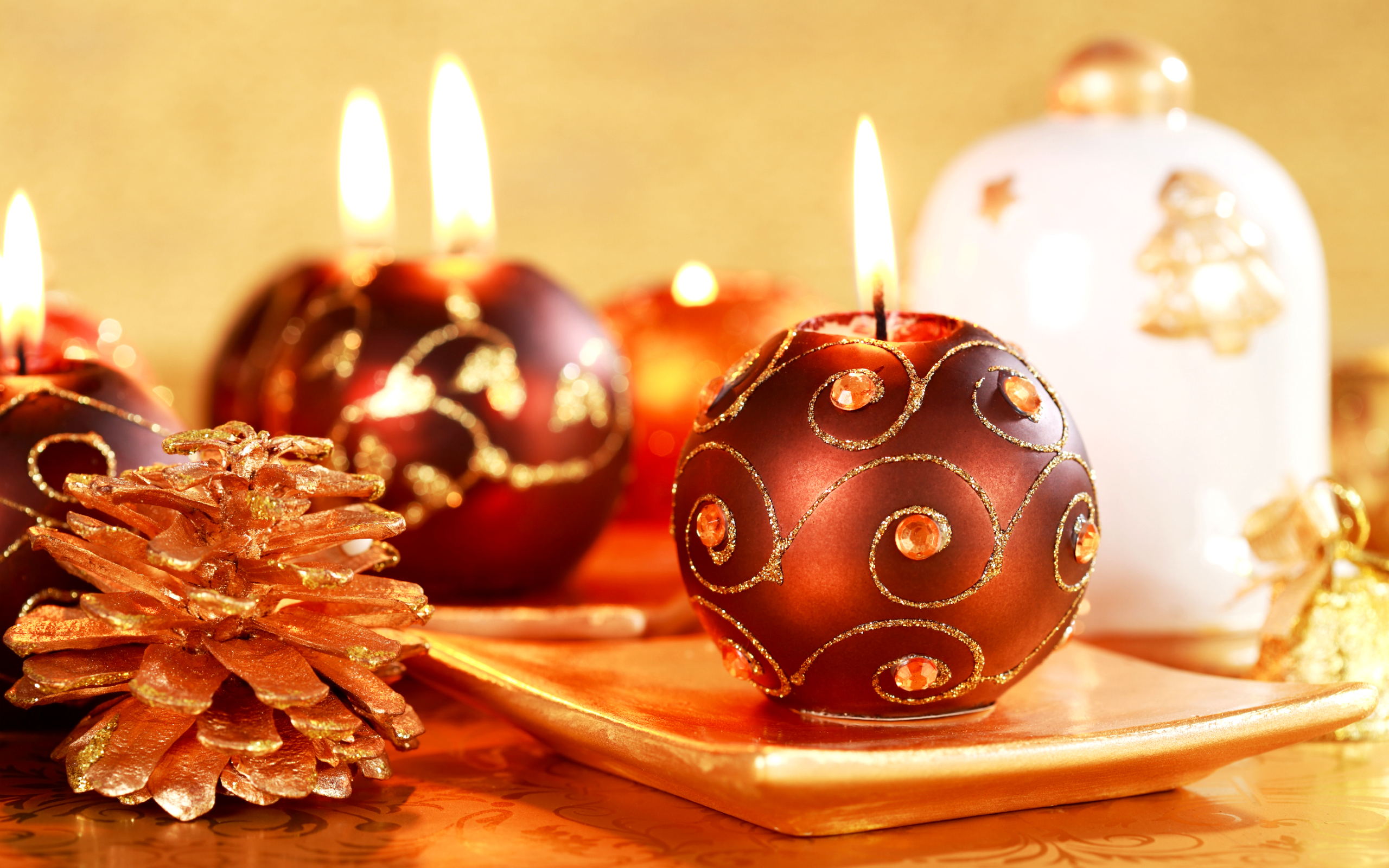Handy-Wallpaper Kerze, Weihnachtsschmuck, Weihnachten, Feiertage kostenlos herunterladen.