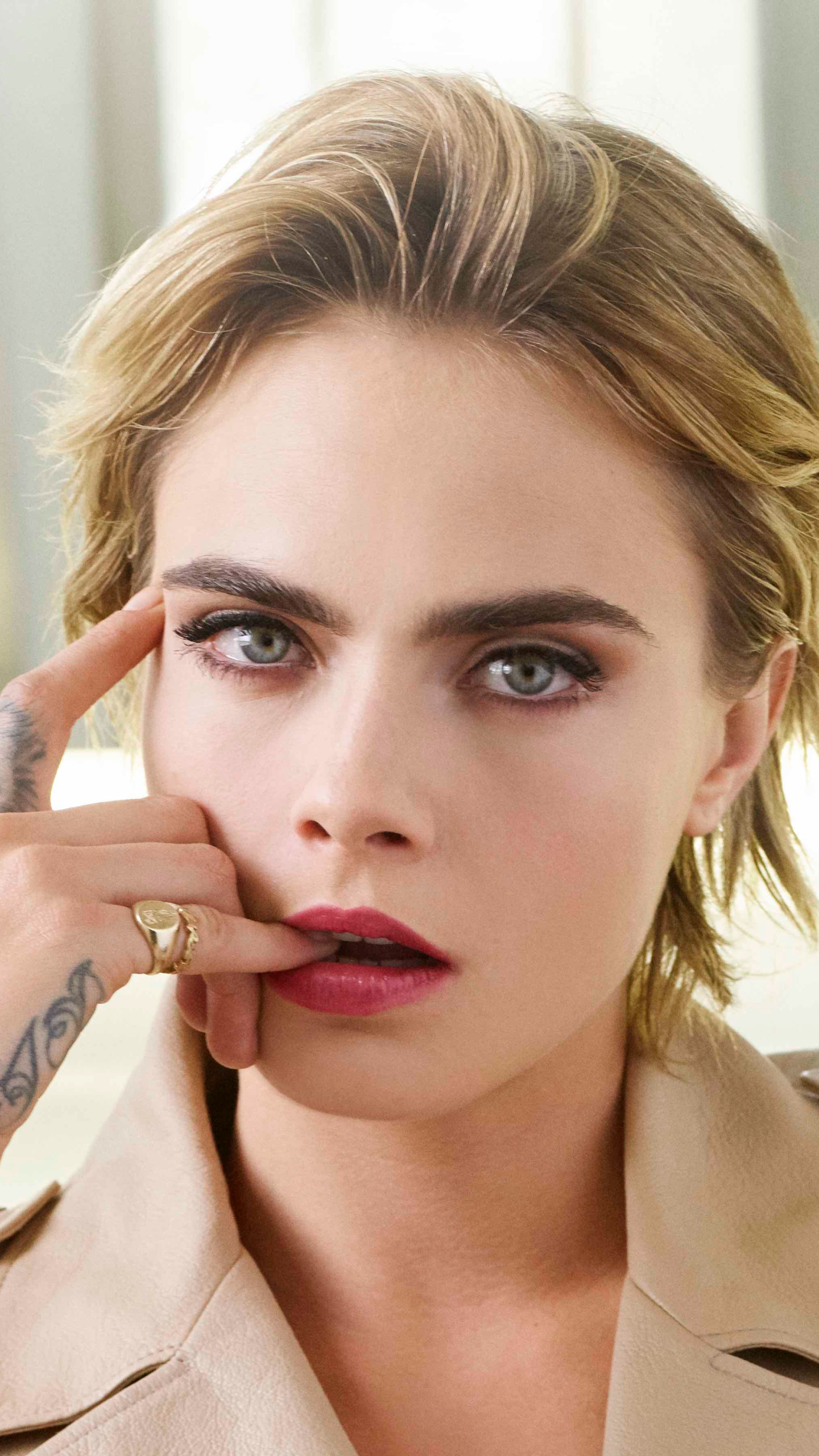 Handy-Wallpaper Berühmtheiten, Cara Delevingne kostenlos herunterladen.