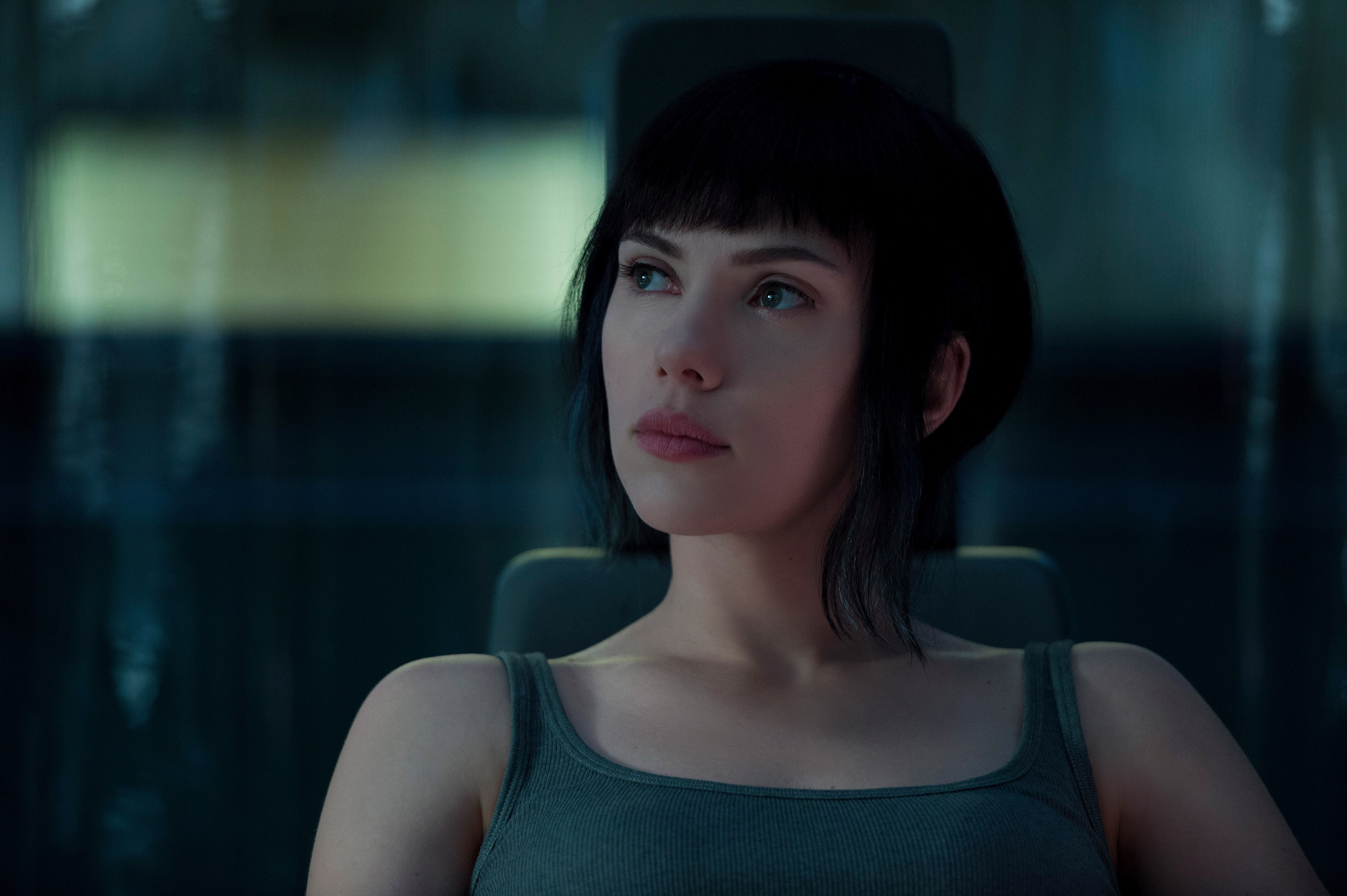 Baixe gratuitamente a imagem Scarlett Johansson, Filme, A Vigilante Do Amanhã: Ghost In The Shell na área de trabalho do seu PC