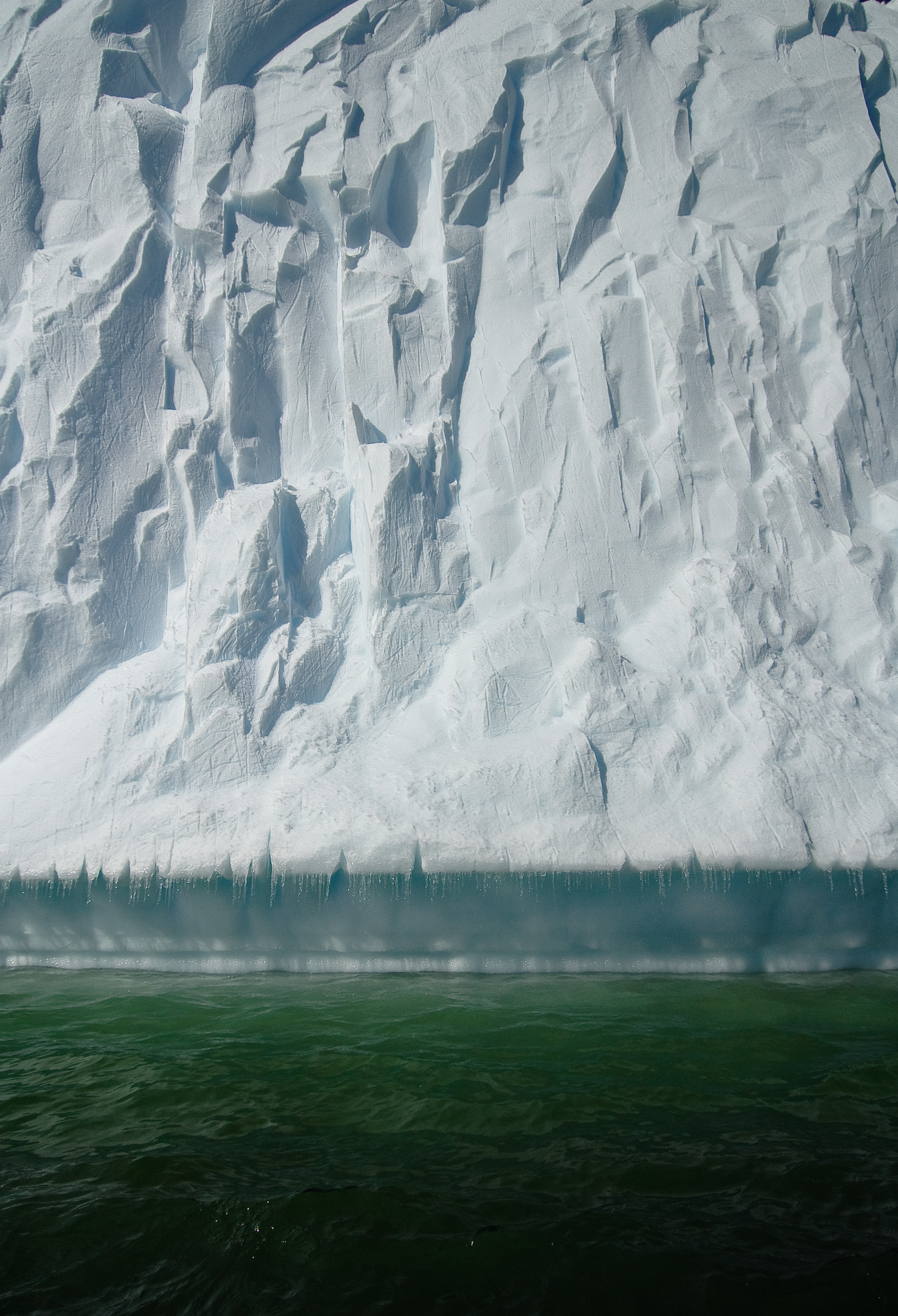 Handy-Wallpaper Schnee, Antarktis, Natur, Wasser, Eis, Eisberg kostenlos herunterladen.