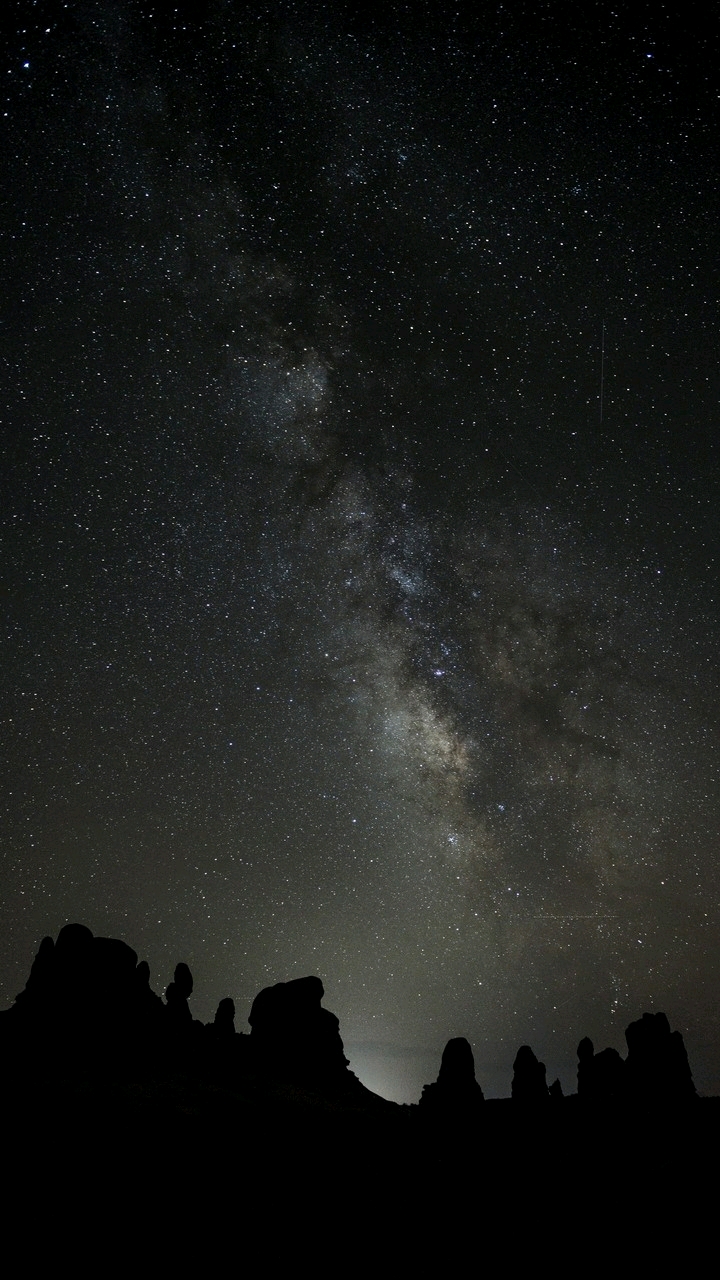 Download mobile wallpaper Night, Earth for free.