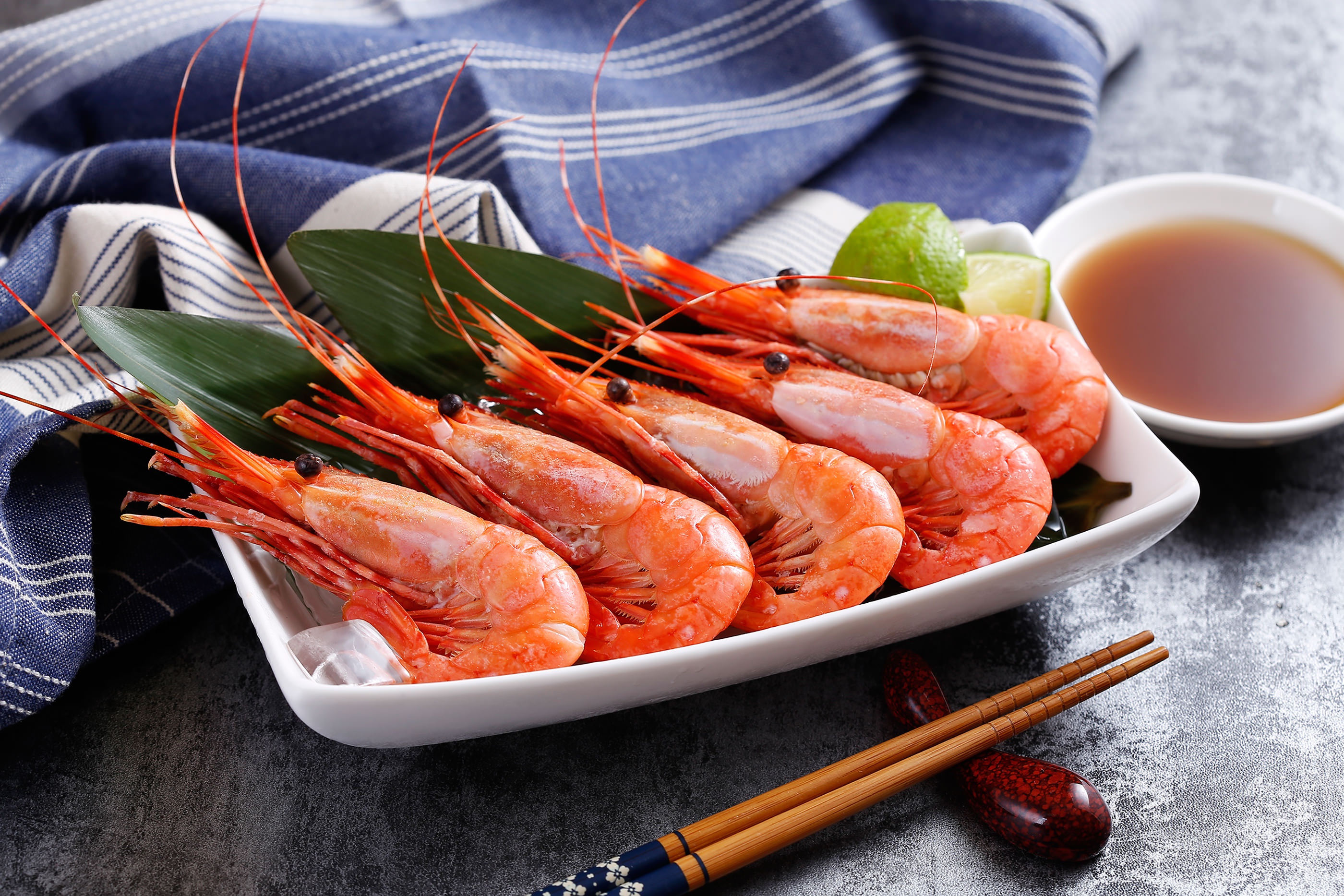 Download mobile wallpaper Food, Still Life, Shrimp, Seafood for free.