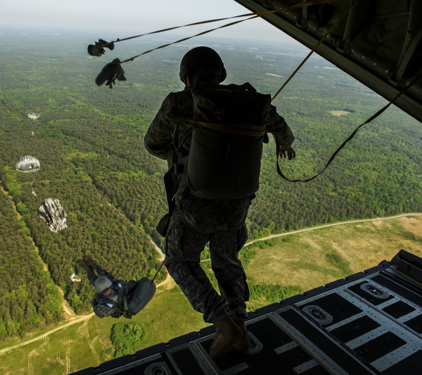 military, paratrooper, parachuting, aircraft, soldier, air force