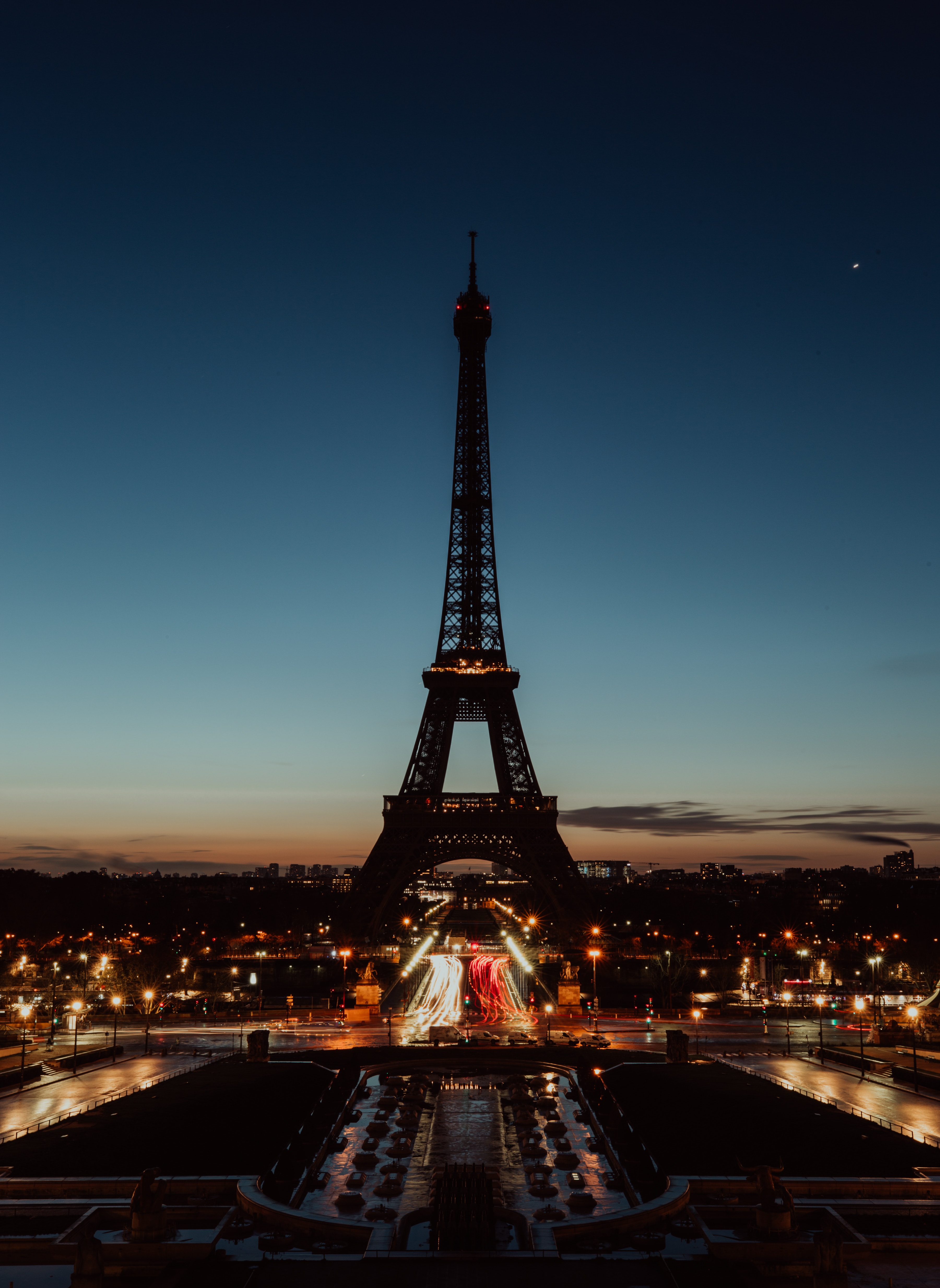 56613 baixar papel de parede paris, cidades, noite, torre eiffel, luzes da cidade - protetores de tela e imagens gratuitamente