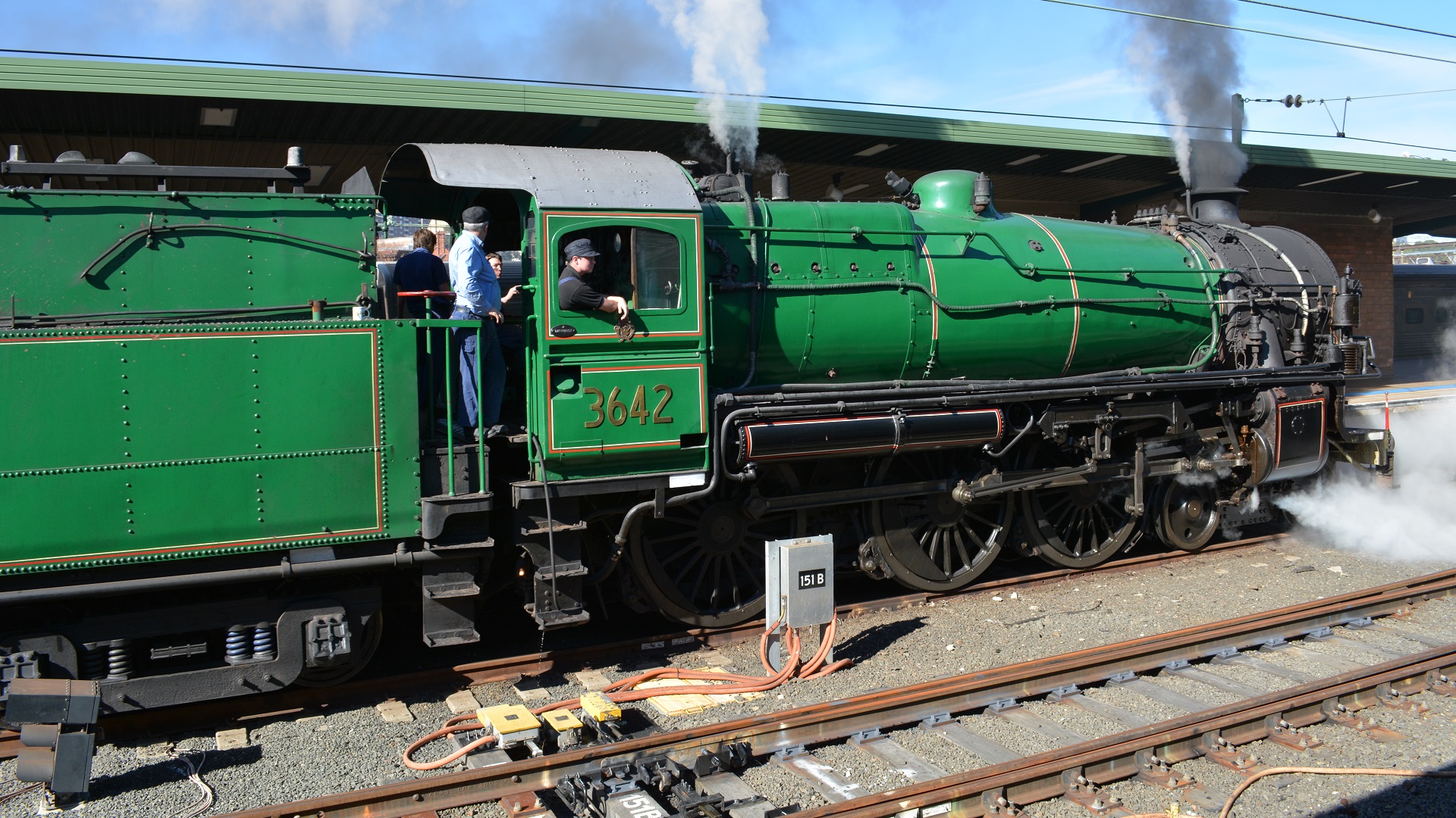 Download mobile wallpaper Smoke, Sydney, Train, Locomotive, Vehicles, Steam Train for free.