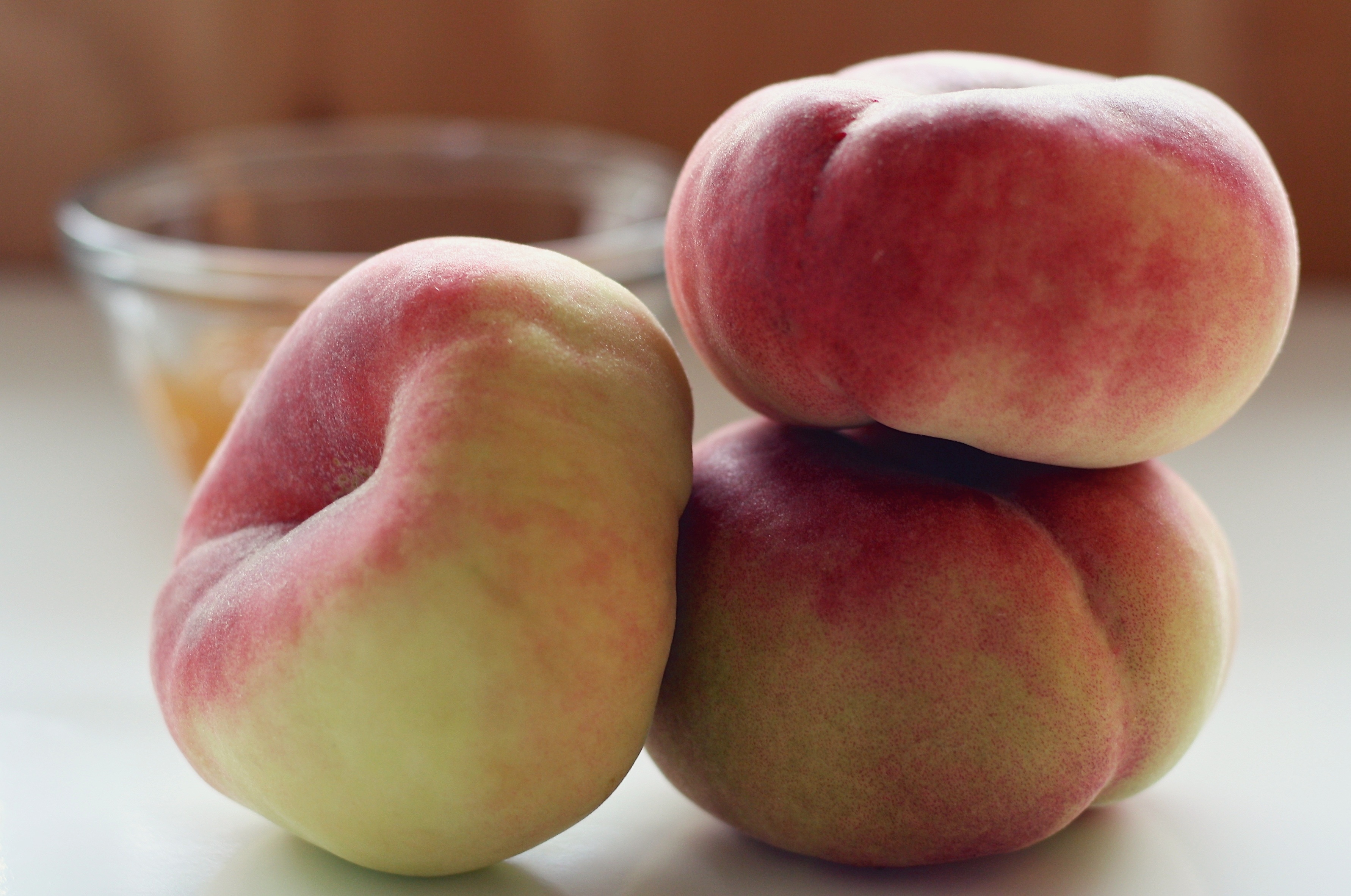 fruits, food, peaches, form Desktop Wallpaper