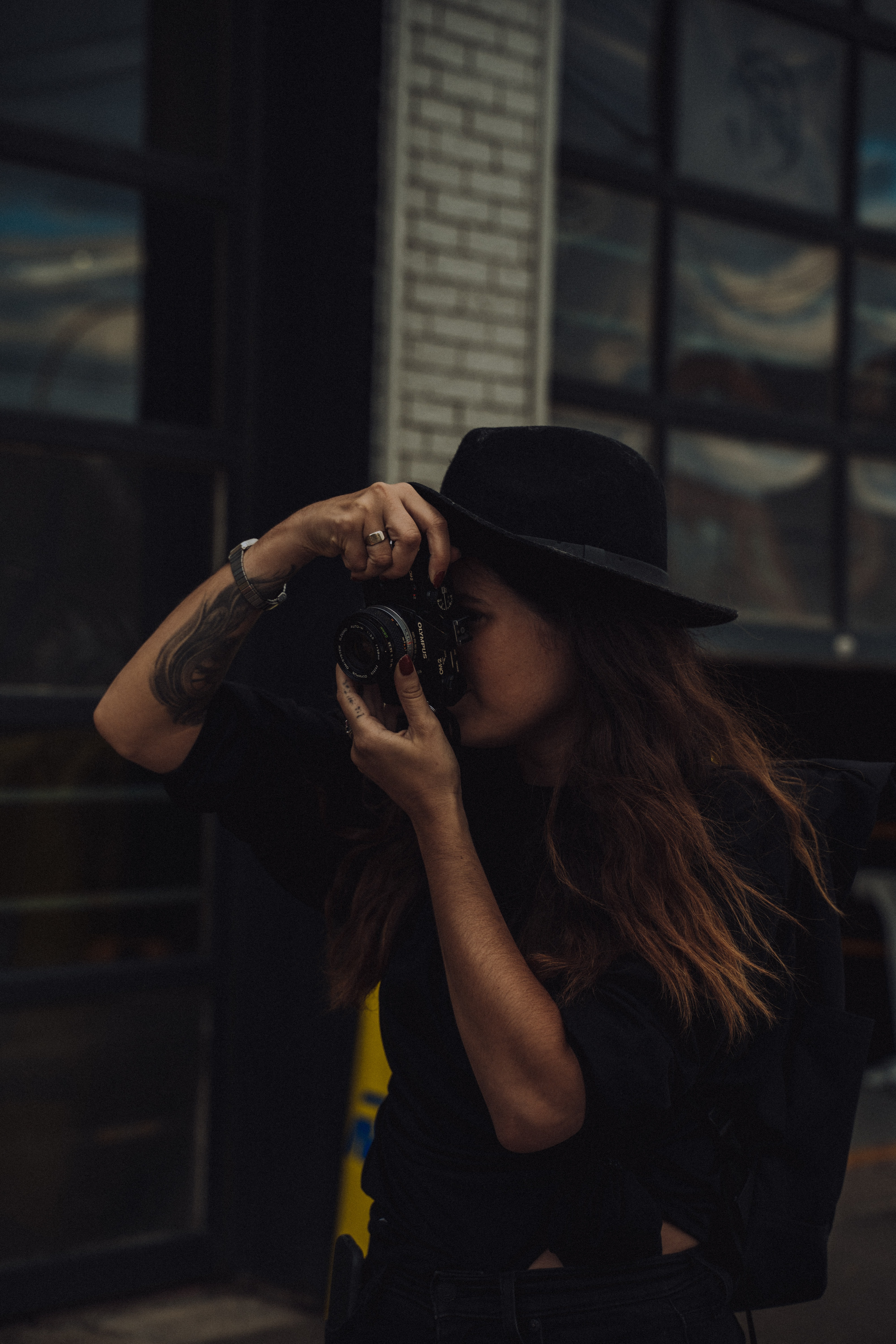 photographer, girl, tattoo, camera, miscellanea, miscellaneous, hat HD wallpaper