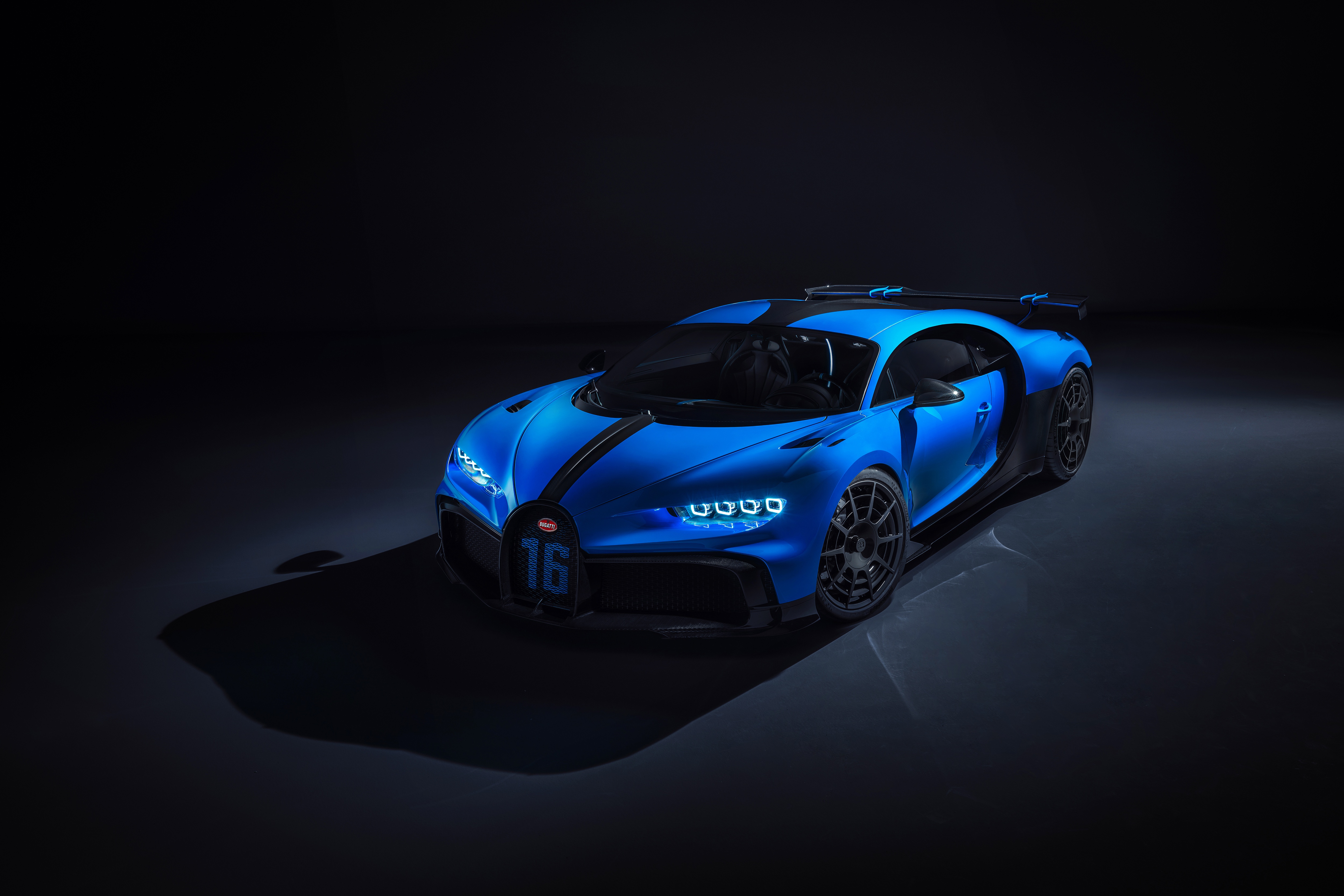 Download mobile wallpaper Bugatti, Vehicles, Bugatti Chiron Pur Sport for free.