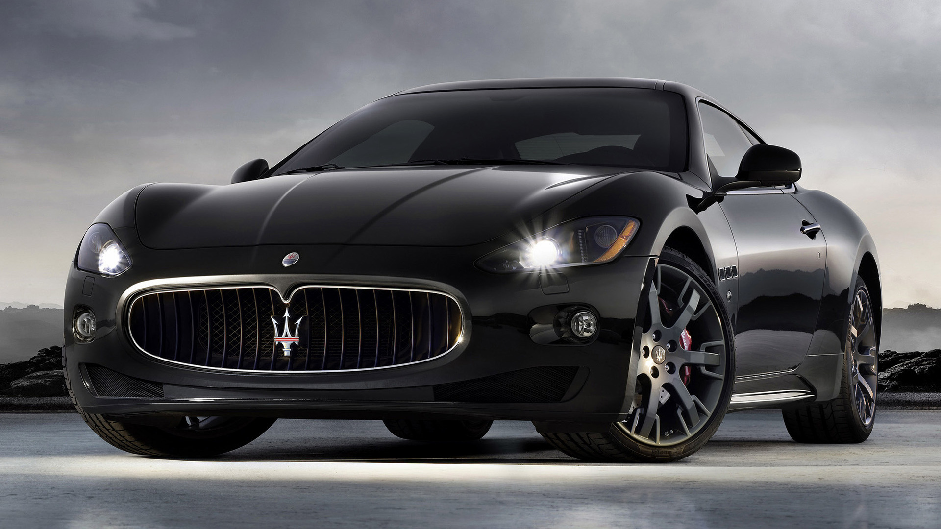 Melhores papéis de parede de Maserati Gran Turismo S para tela do telefone