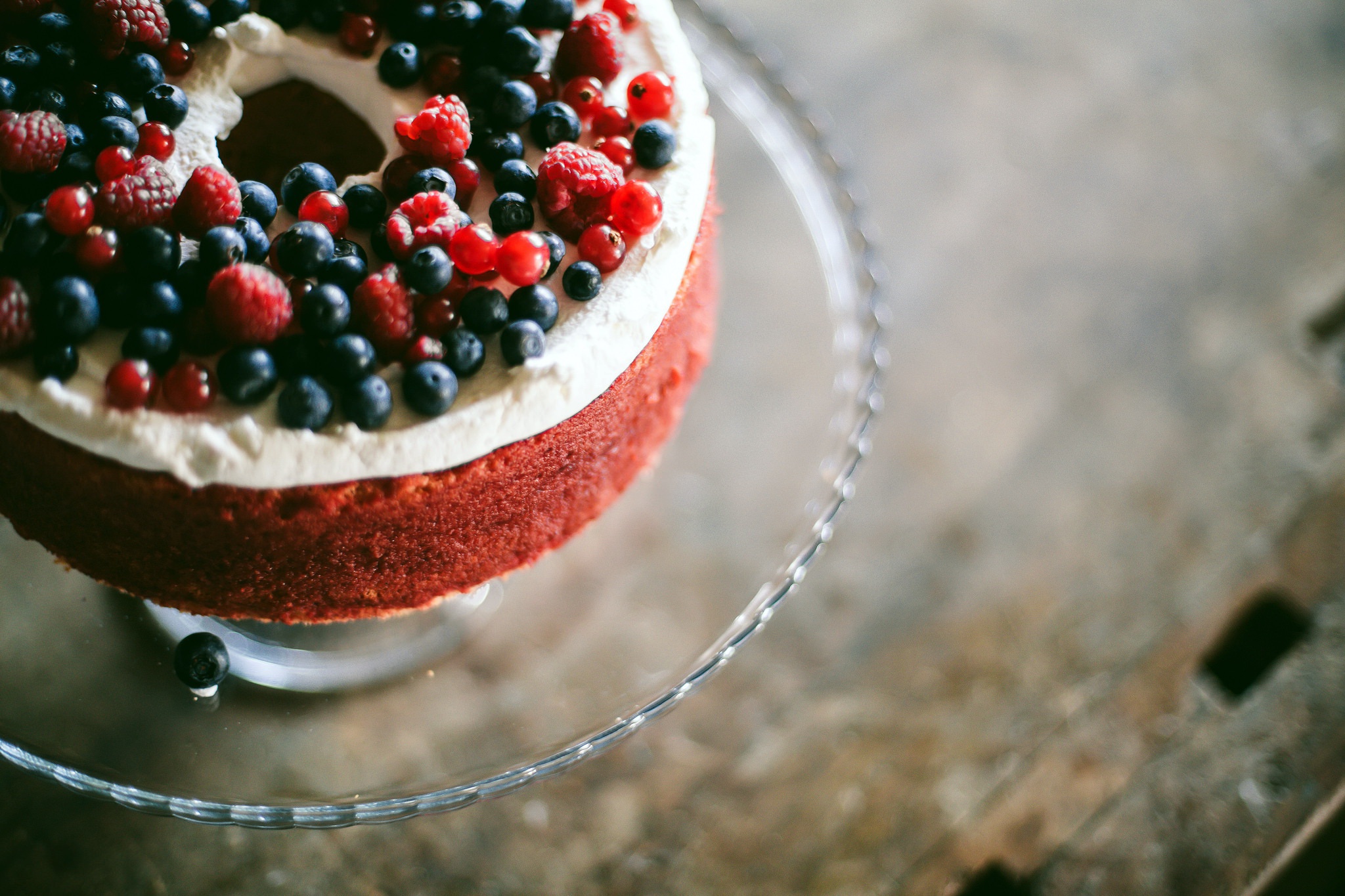 Download mobile wallpaper Food, Blueberry, Raspberry, Cake, Berry, Pastry for free.