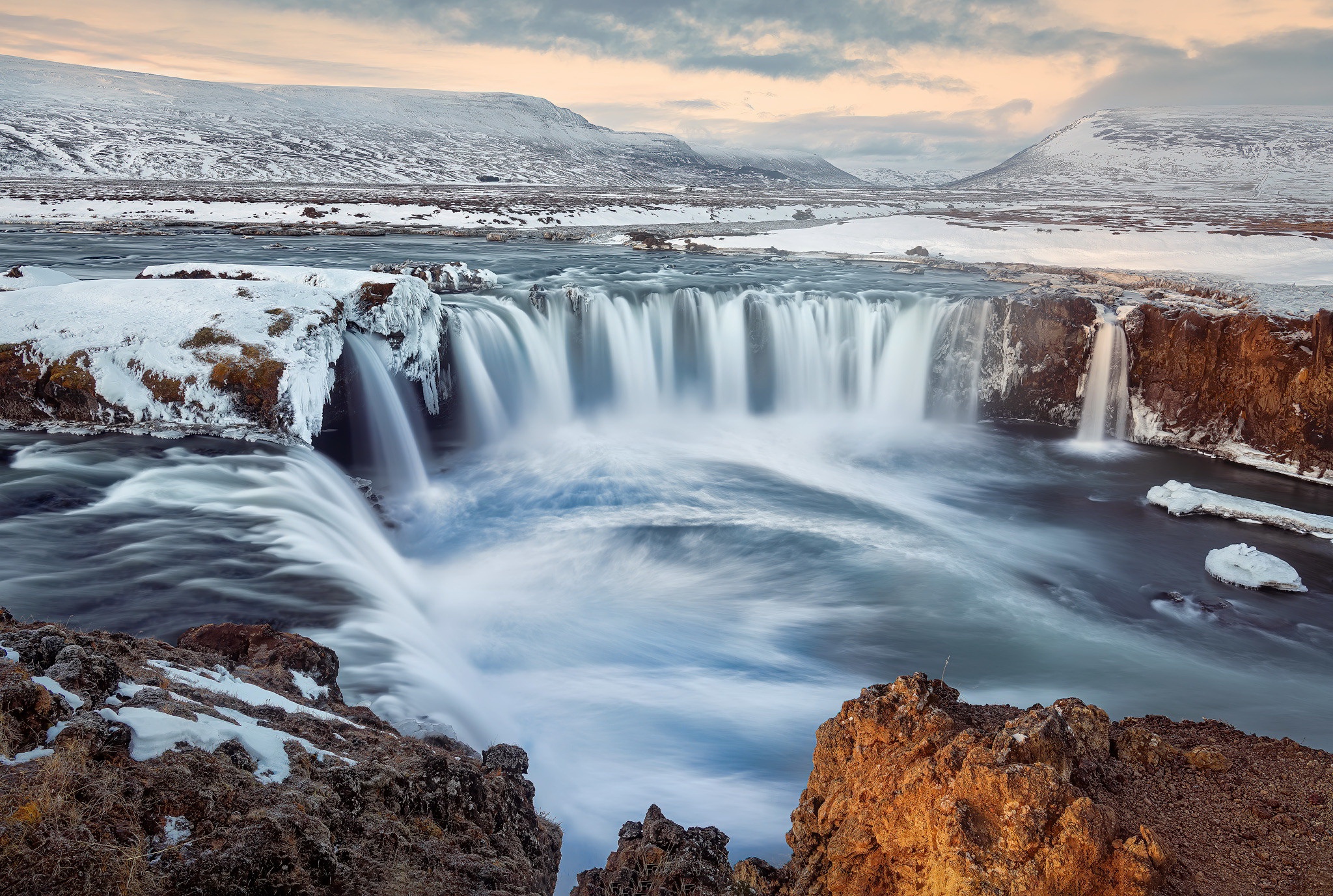Скачать обои бесплатно Природа, Водопады, Исландия, Годафосс, Земля/природа картинка на рабочий стол ПК