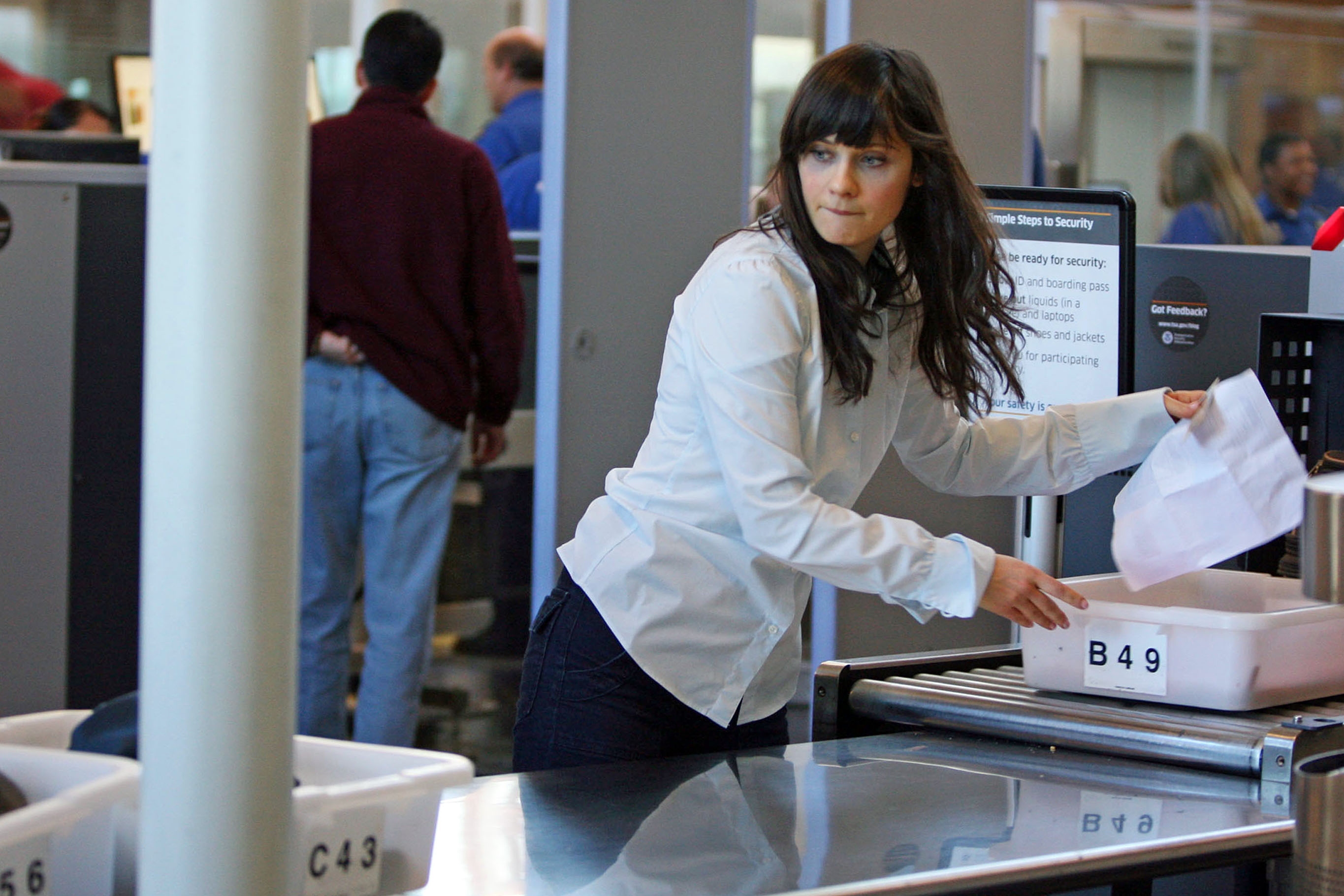 Baixe gratuitamente a imagem Celebridade, Zooey Deschanel na área de trabalho do seu PC