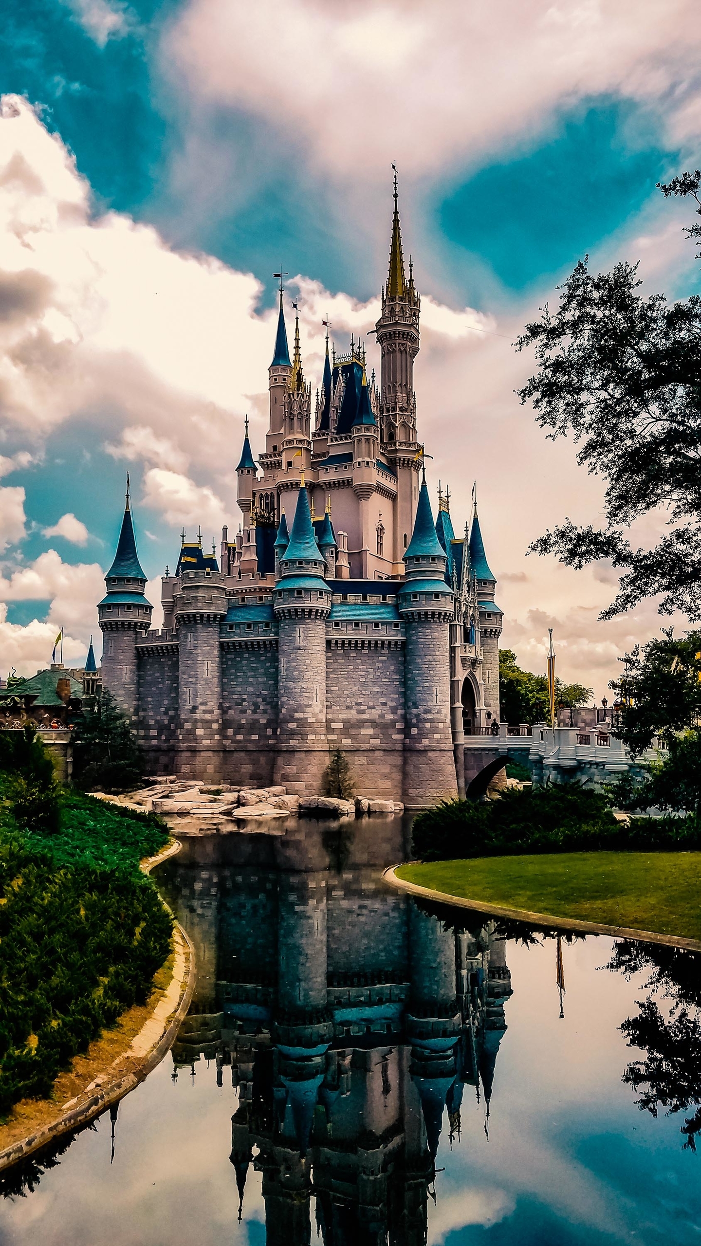 Скачать картинку Замок, Сделано Человеком, Disney World в телефон бесплатно.