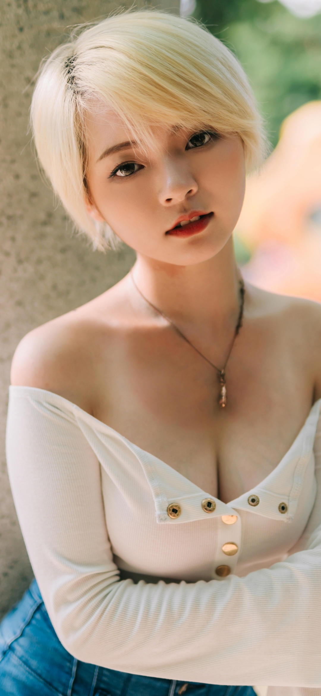 Download mobile wallpaper Blonde, Model, Women, Asian, Short Hair for free.