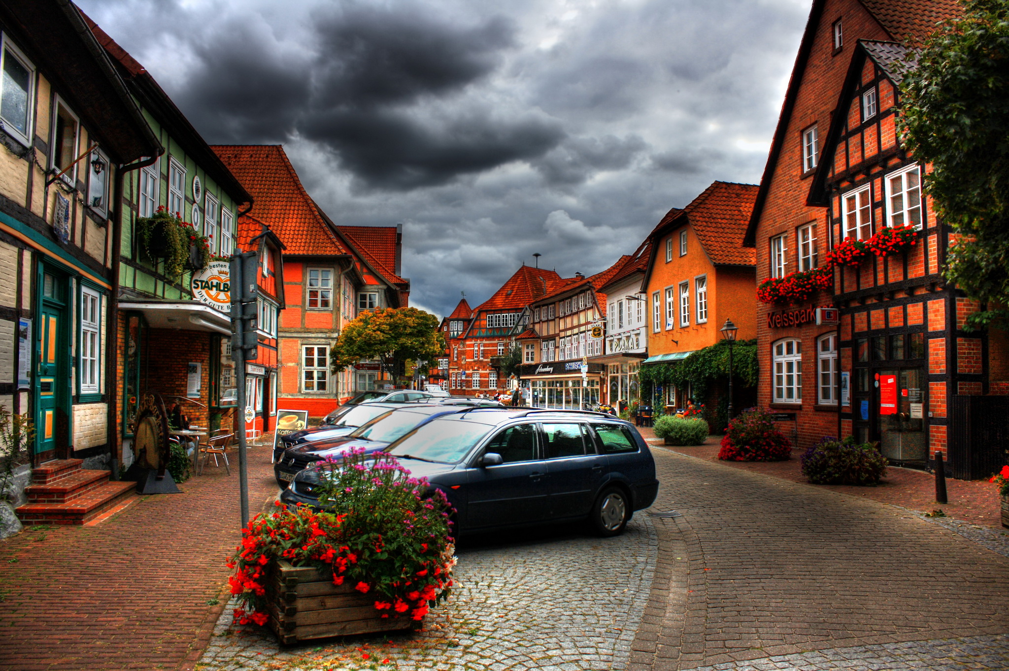 Free download wallpaper Car, House, Colorful, Street, Cloud, Germany, Man Made on your PC desktop