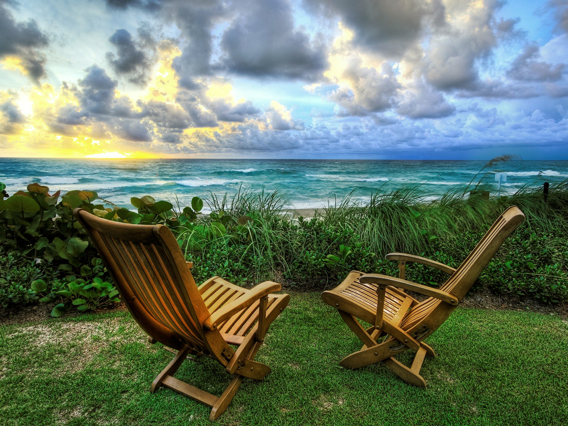 Free download wallpaper Beach, Horizon, Chair, Ocean, Earth, Cloud, Wave, Photography on your PC desktop