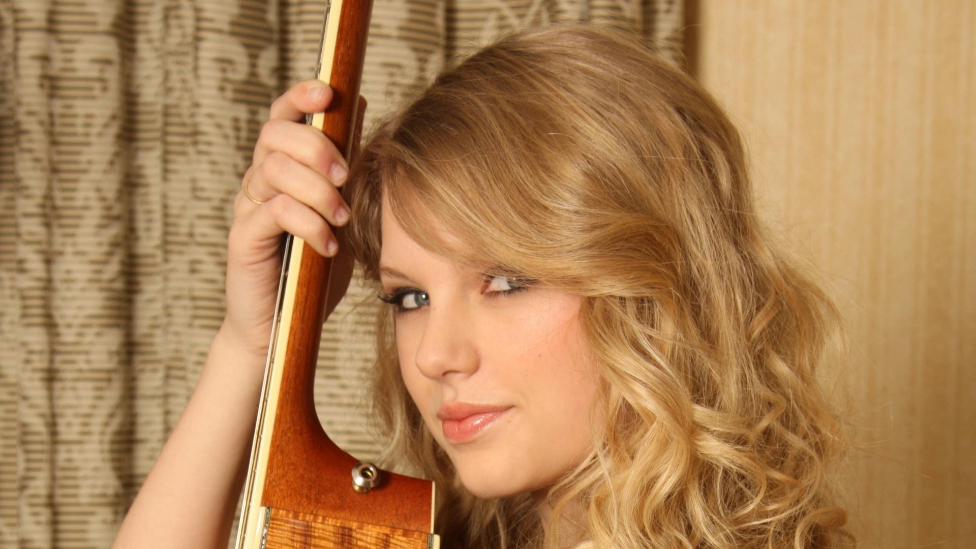 Téléchargez des papiers peints mobile Musique, Taylor Swift gratuitement.