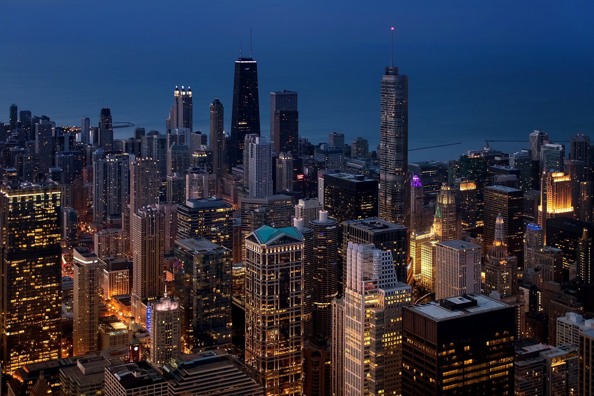Handy-Wallpaper Städte, Wolkenkratzer, Gebäude, Chicago, Vereinigte Staaten Von Amerika, Menschengemacht kostenlos herunterladen.