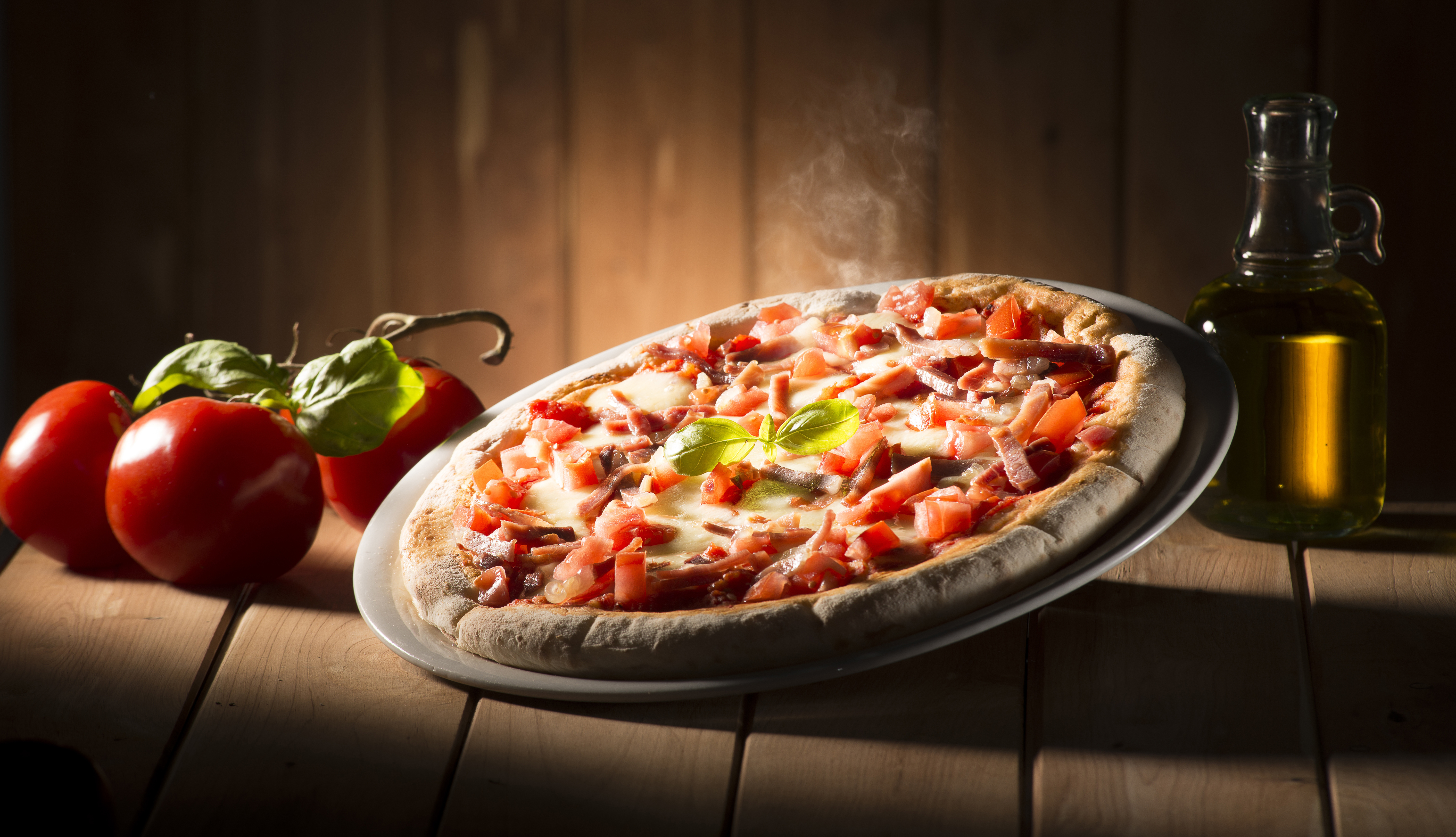 1532129 descargar fondo de pantalla pizza, alimento, aceite, bodegón, tomate: protectores de pantalla e imágenes gratis