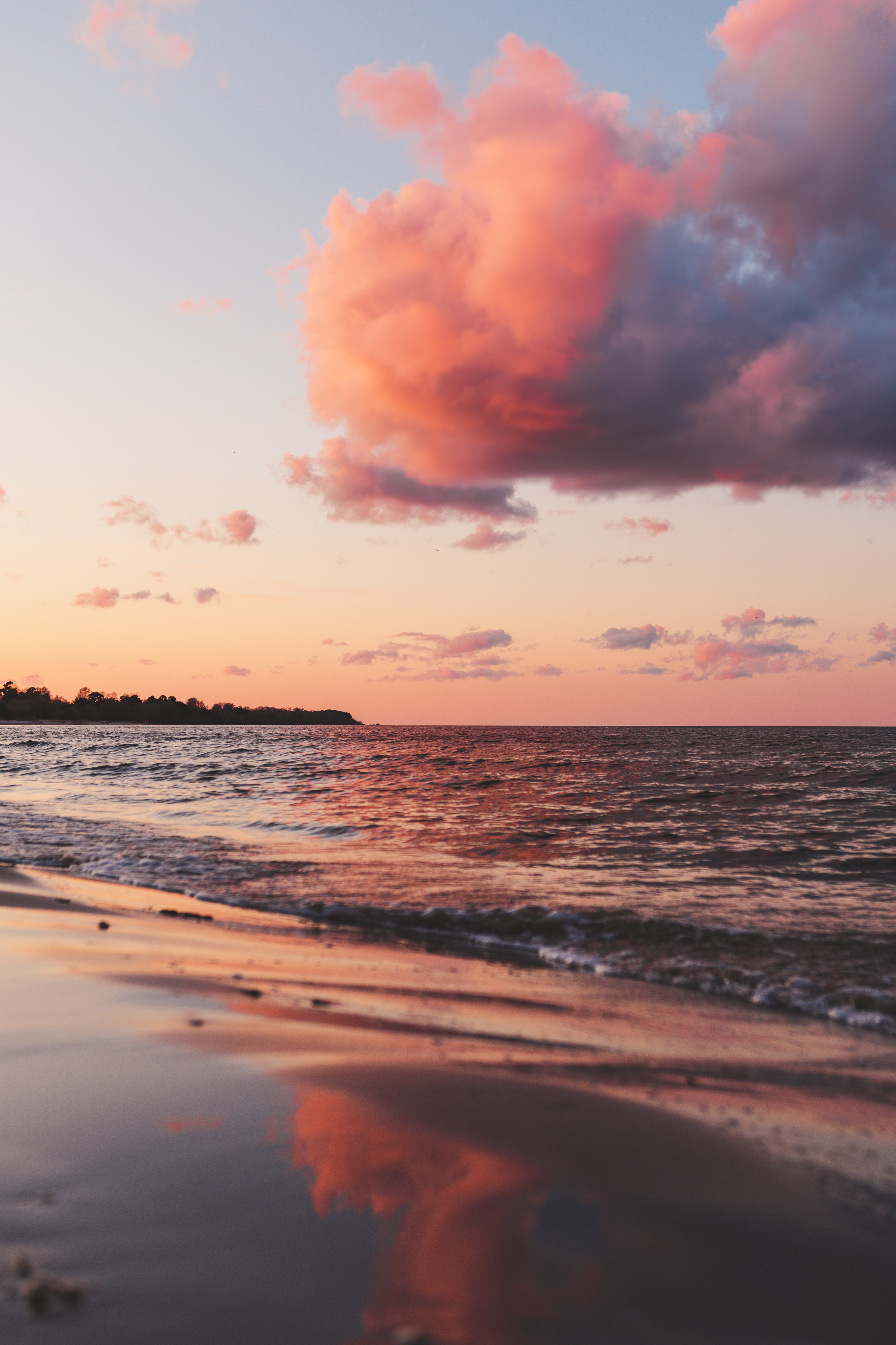 Handy-Wallpaper Natur, Sunset, Waves, Sea, Strand kostenlos herunterladen.