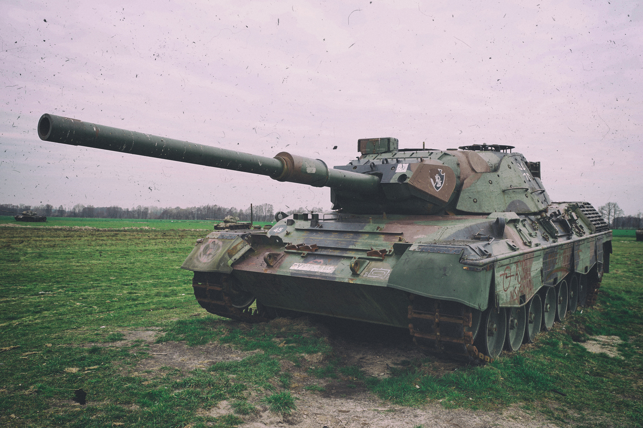 389211 descargar fondo de pantalla militar, leopardo 1, tanque, tanques: protectores de pantalla e imágenes gratis