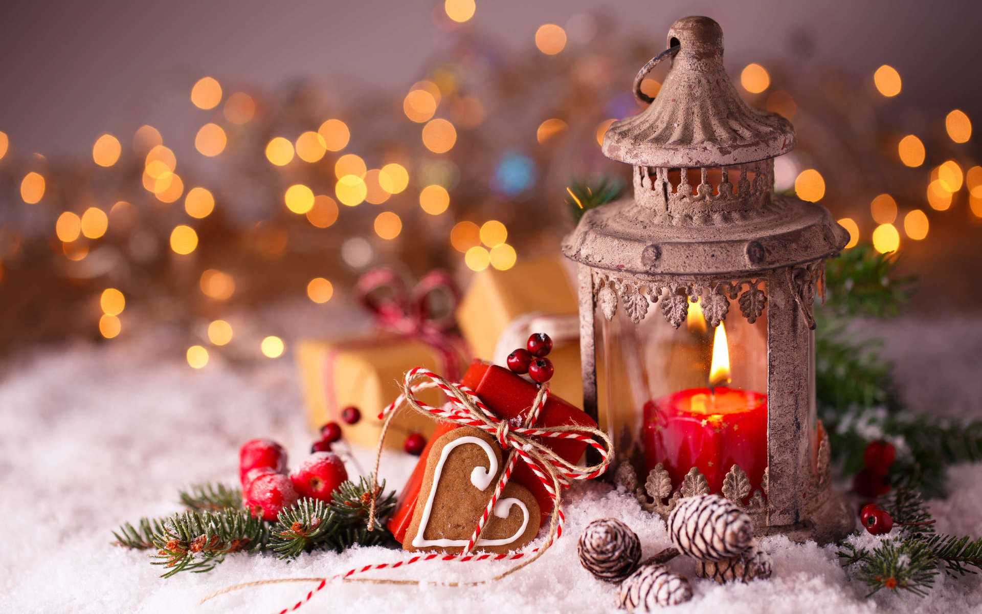 Free download wallpaper Christmas, Holiday, Lantern, Decoration, Candle on your PC desktop