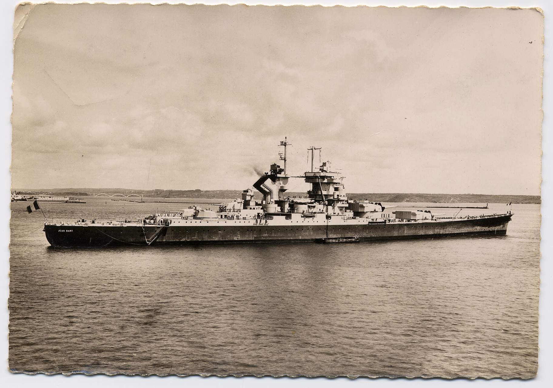 フランス戦艦ジャン・バール (1940)HDデスクトップの壁紙をダウンロード