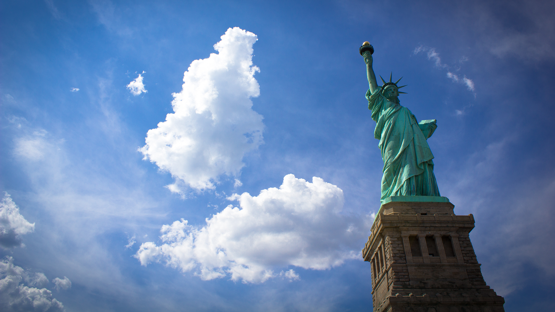 Download mobile wallpaper Statue Of Liberty, Man Made for free.