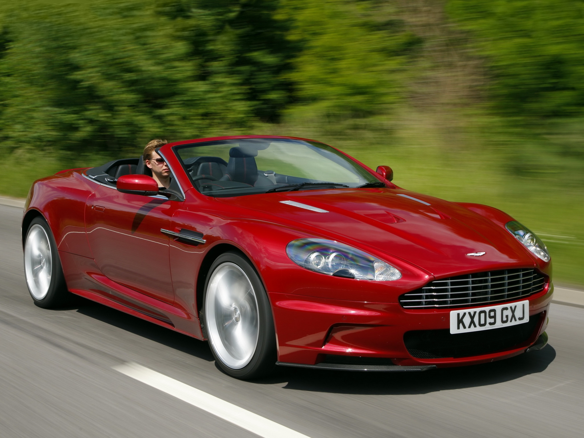 Free download wallpaper Auto, Trees, Aston Martin, Cars, Side View, Speed, Dbs, 2009 on your PC desktop