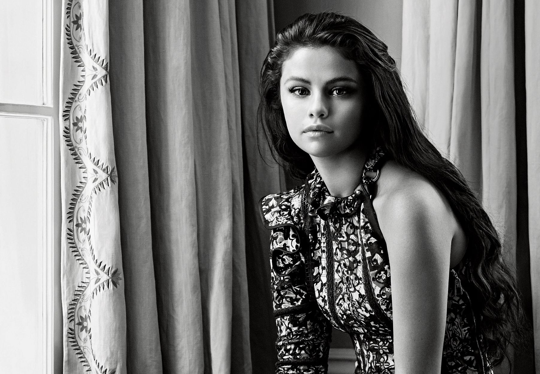 Laden Sie das Musik, Selena Gomez-Bild kostenlos auf Ihren PC-Desktop herunter