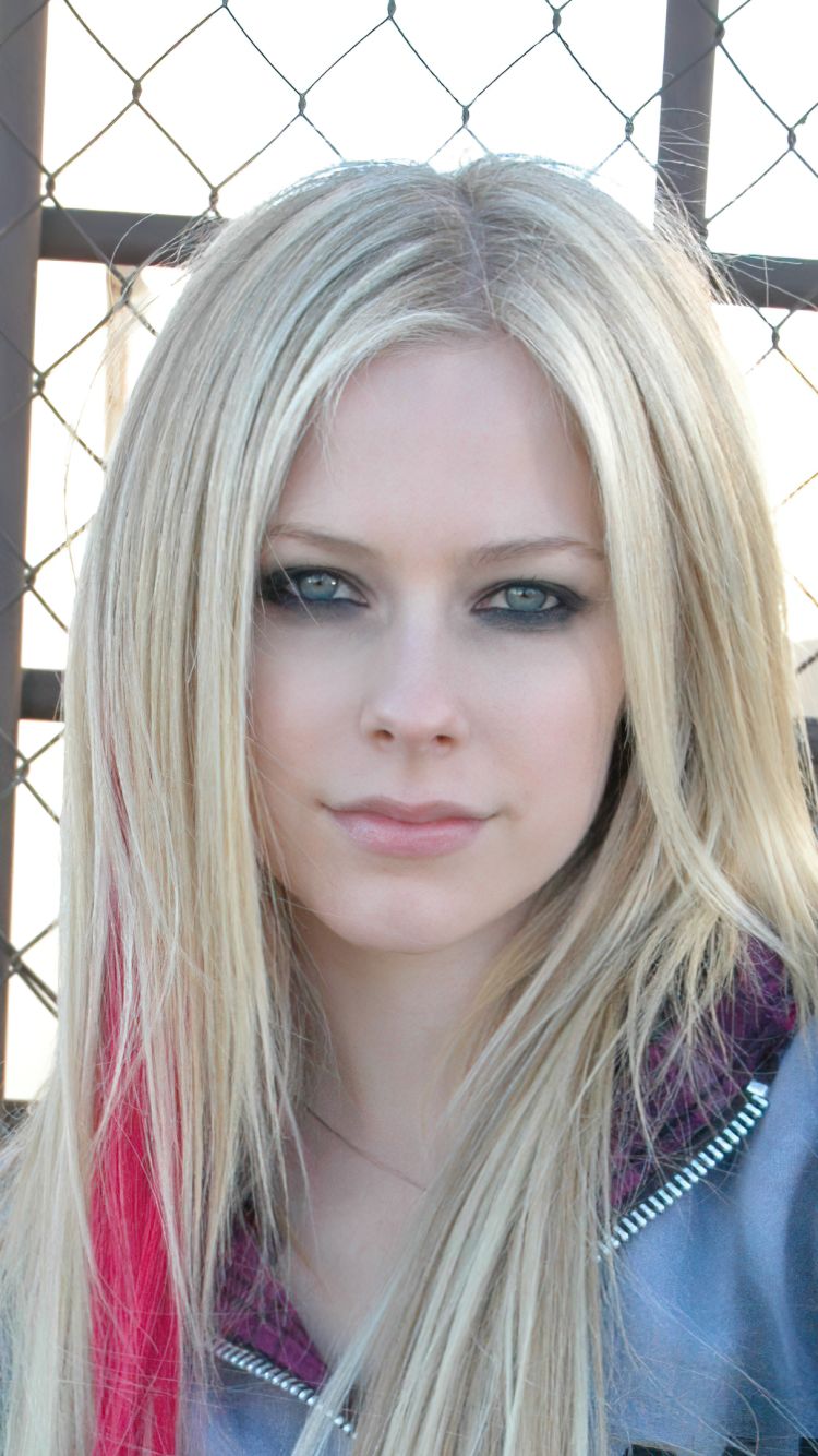 Handy-Wallpaper Musik, Avril Lavigne, Sänger, Blond, Blondinen, Kanadisch kostenlos herunterladen.