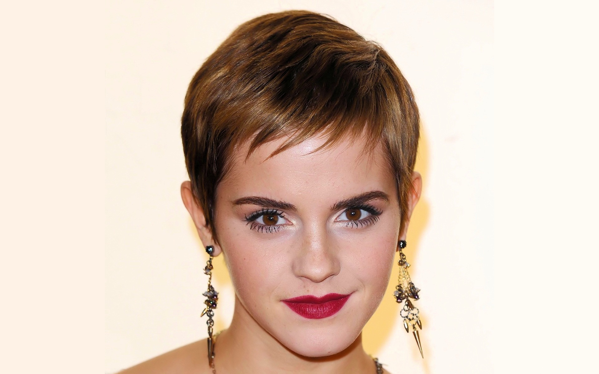 Téléchargez des papiers peints mobile Célébrités, Emma Watson gratuitement.