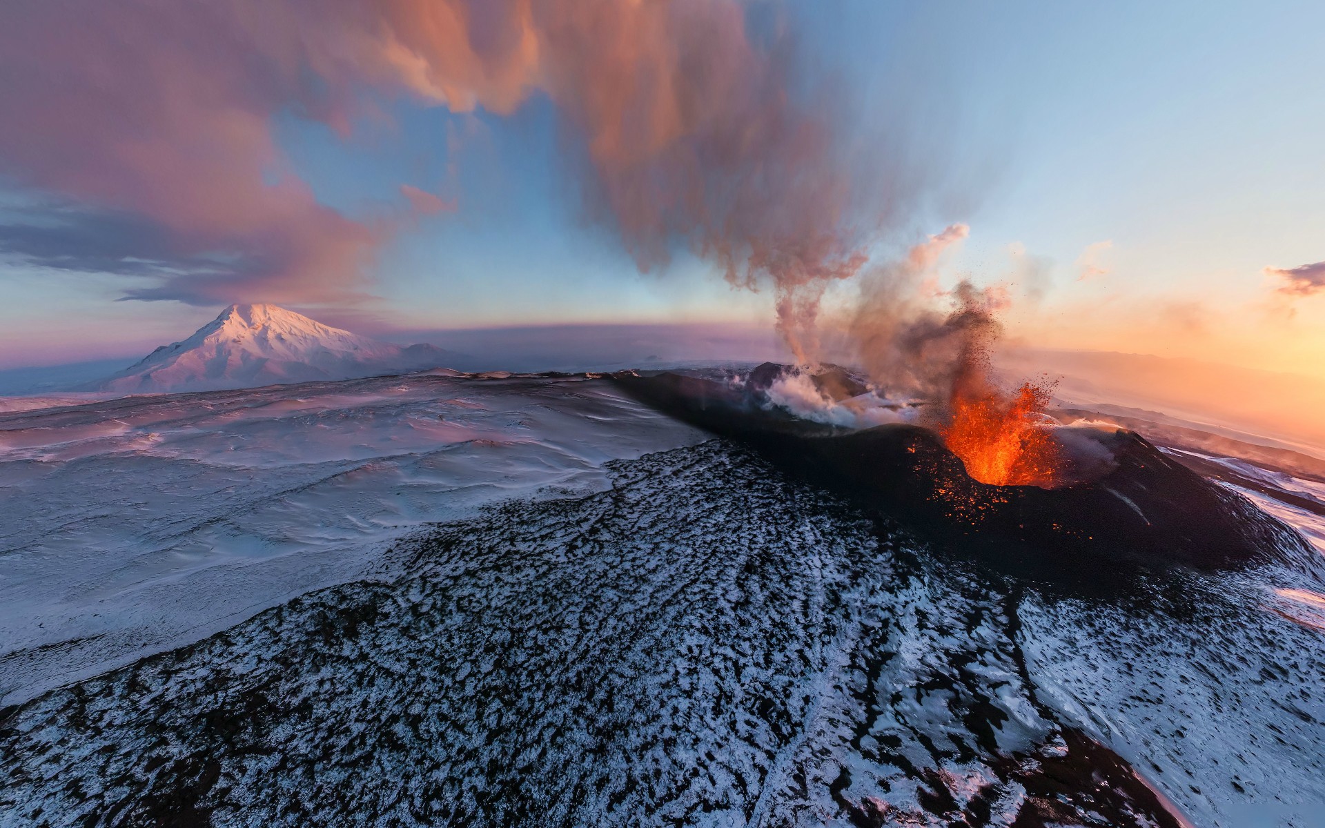 Free download wallpaper Earth, Volcano, Volcanoes on your PC desktop