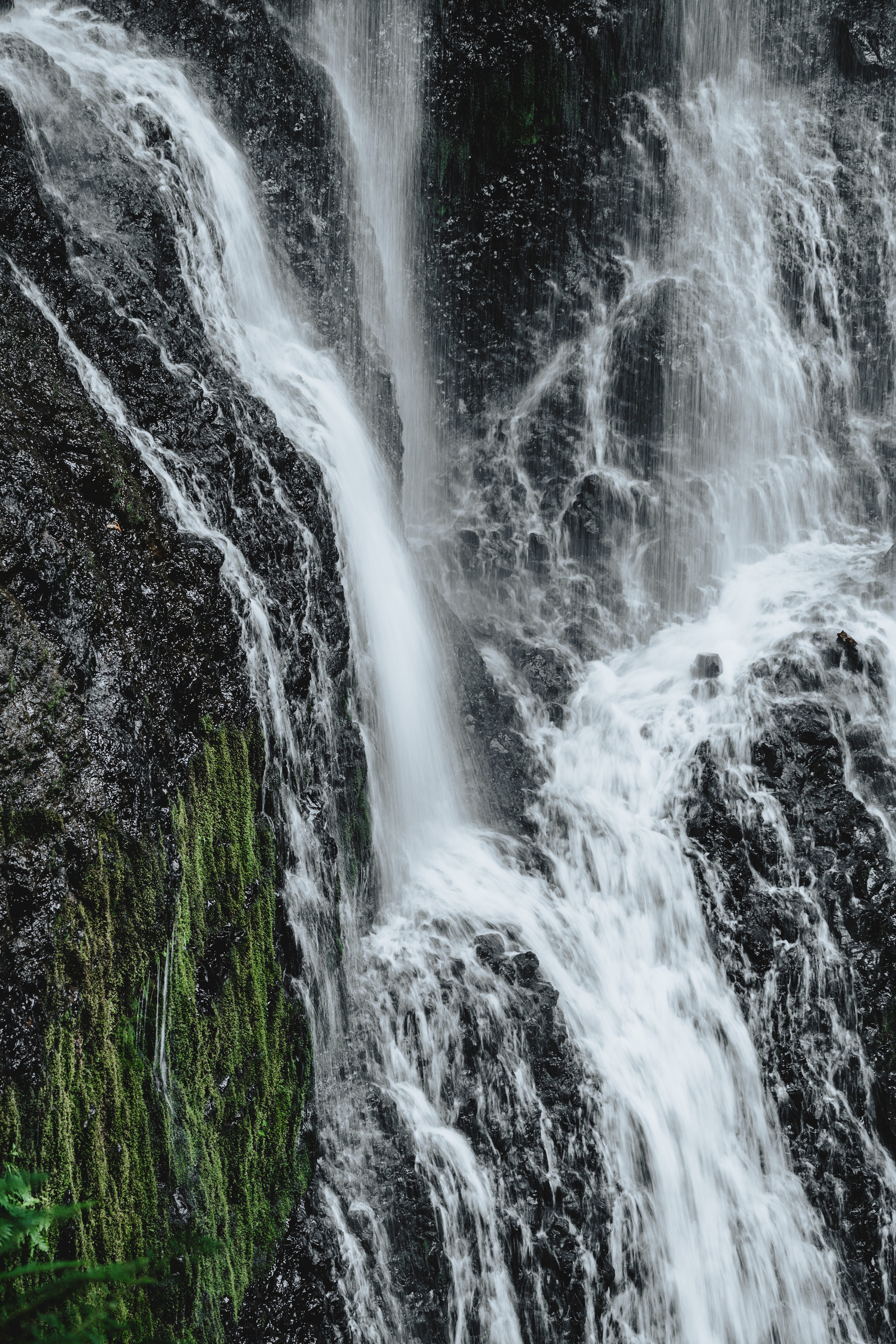 Free download wallpaper Water, Rock, Waterfall, Precipice, Creek, Brook, Nature, Break on your PC desktop