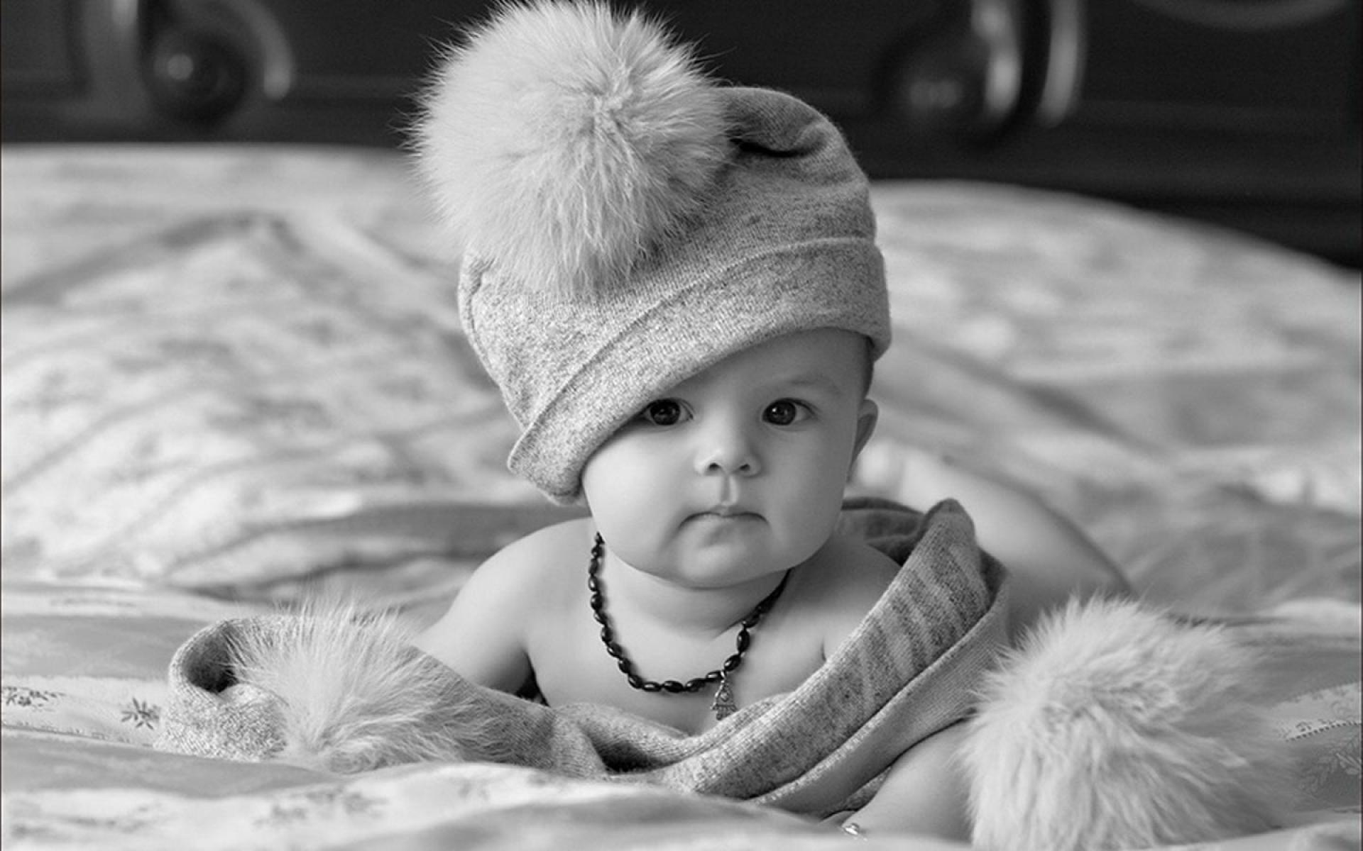 Free download wallpaper Hat, Cute, Photography, Baby, Black & White on your PC desktop