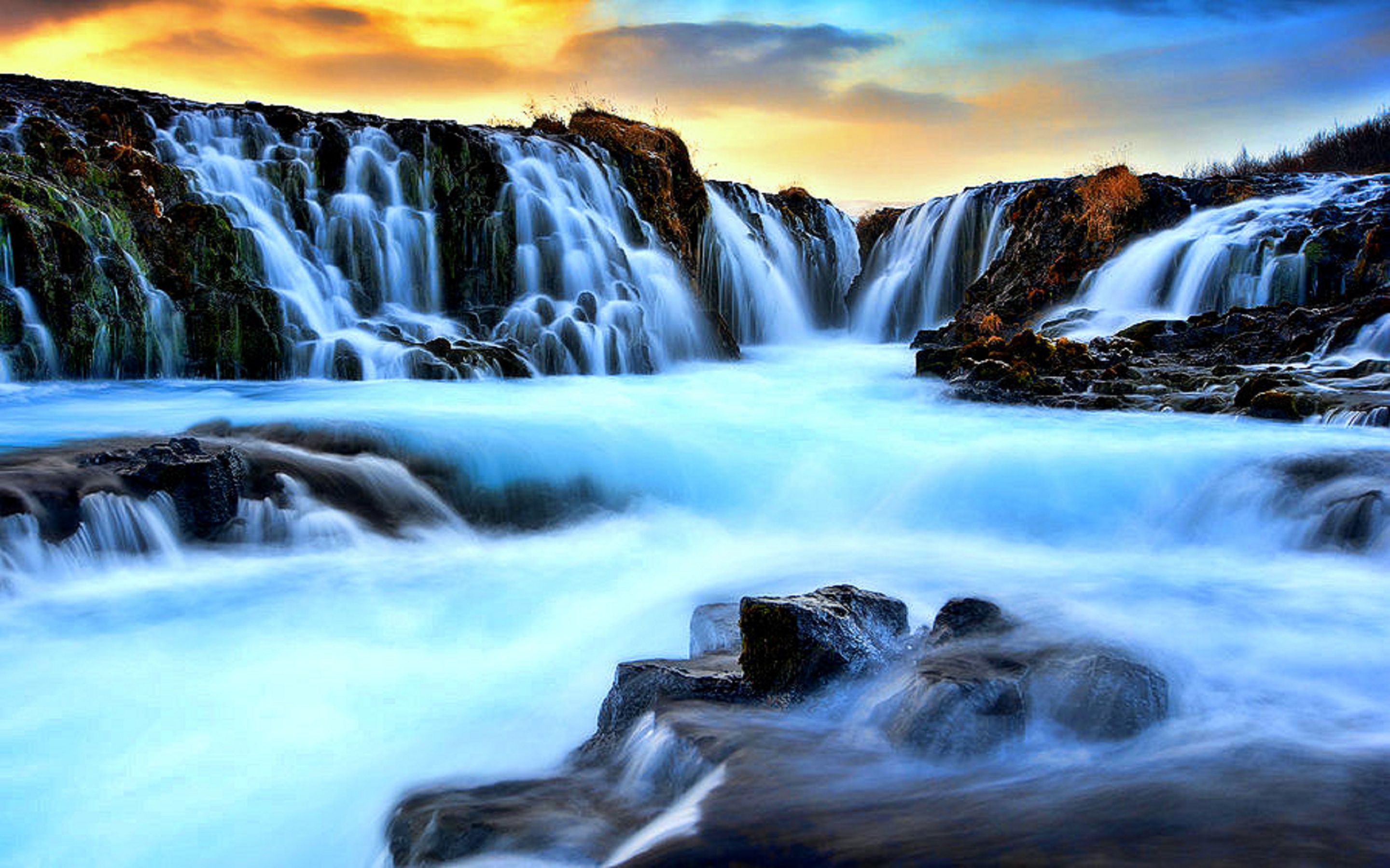 Handy-Wallpaper Wasserfall, Erde, Island, Erde/natur kostenlos herunterladen.