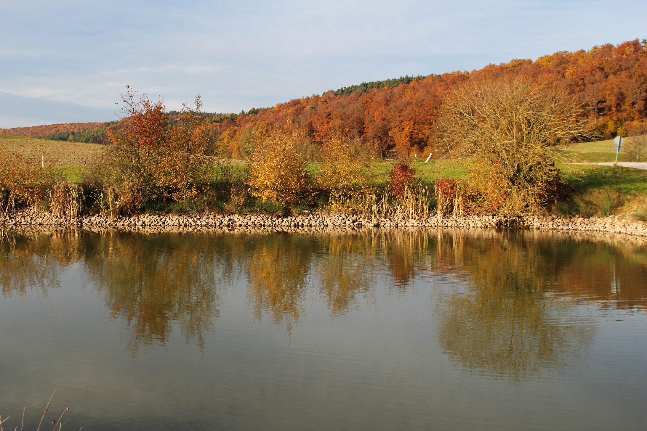 Baixe gratuitamente a imagem Lago, Terra/natureza na área de trabalho do seu PC