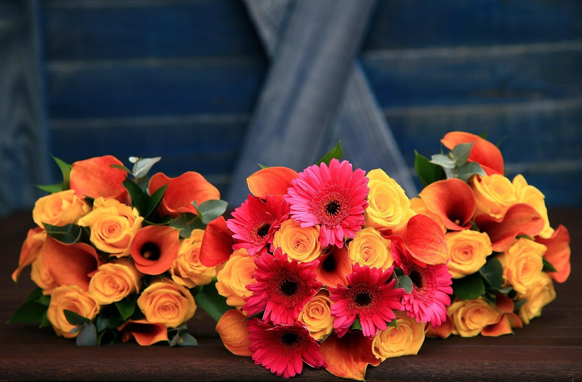 無料モバイル壁紙ガーベラ, 花, 薔薇, 花束, 色, カラフル, デイジー, 黄色い花, マンメイド, ピンクの花, カラーリリー, オレンジフラワーをダウンロードします。