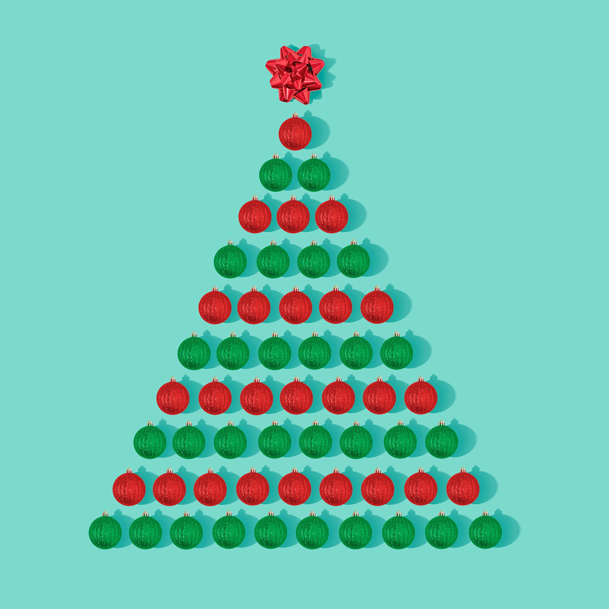 50877 скачать картинку елка, новый год, праздники, украшения, рождество, шары, декорация - обои и заставки бесплатно